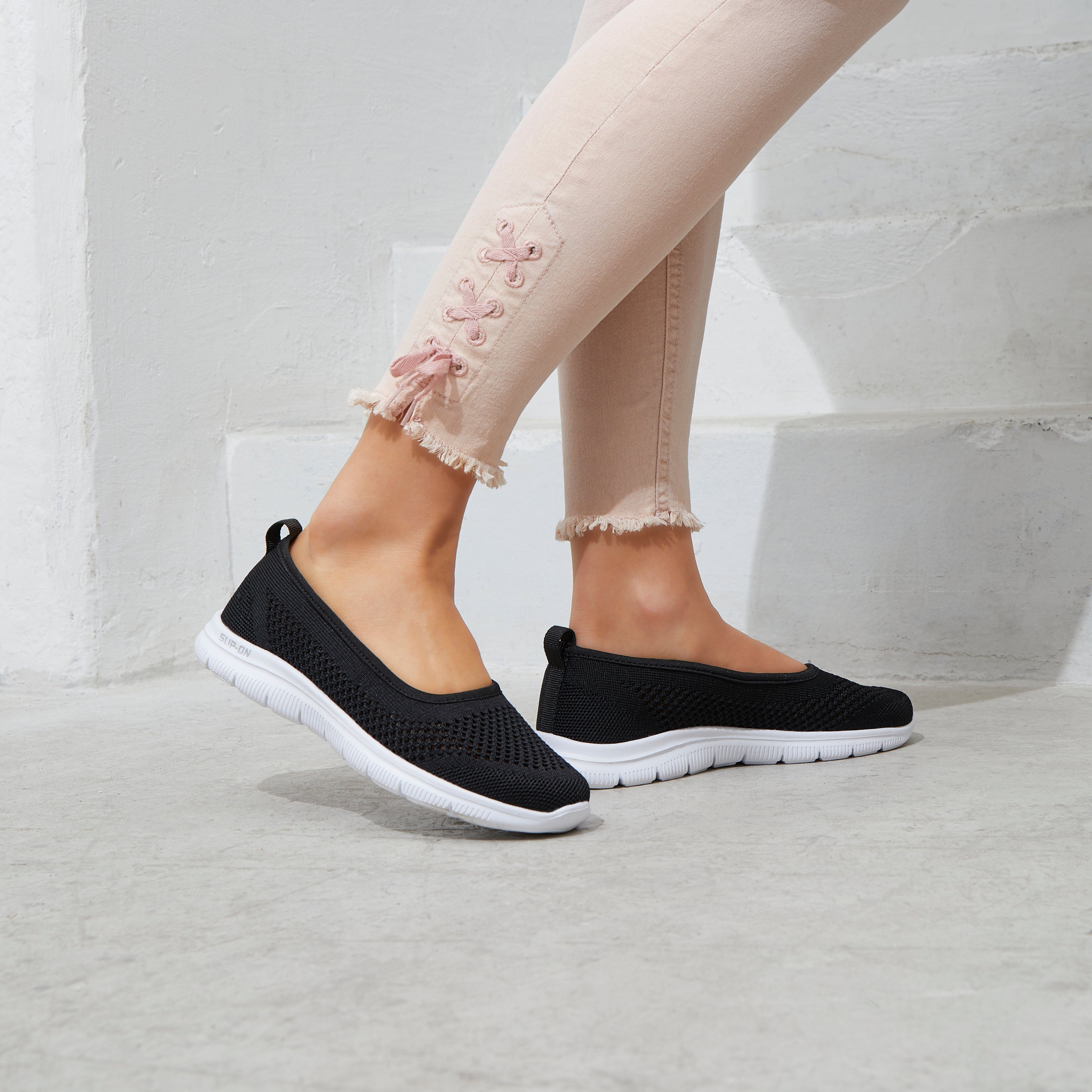 LASCANA Halbschuh, Slip-On-Sneaker, Sneaker Ballerinas zum Reinschlüpfen VEGAN