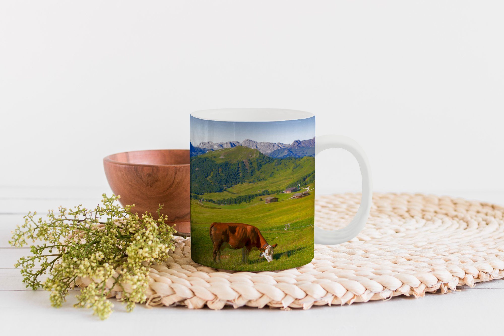 Keramik, Geschenk MuchoWow Becher, - Kuh - Berg Tasse Teetasse, Alpen, Teetasse, Kaffeetassen,