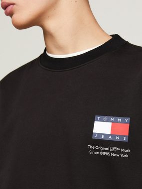 Tommy Jeans Sweatshirt TJM REG ESSENTIAL FLAG CNECK EXT Rundhals-Sweatshirt mit Logo