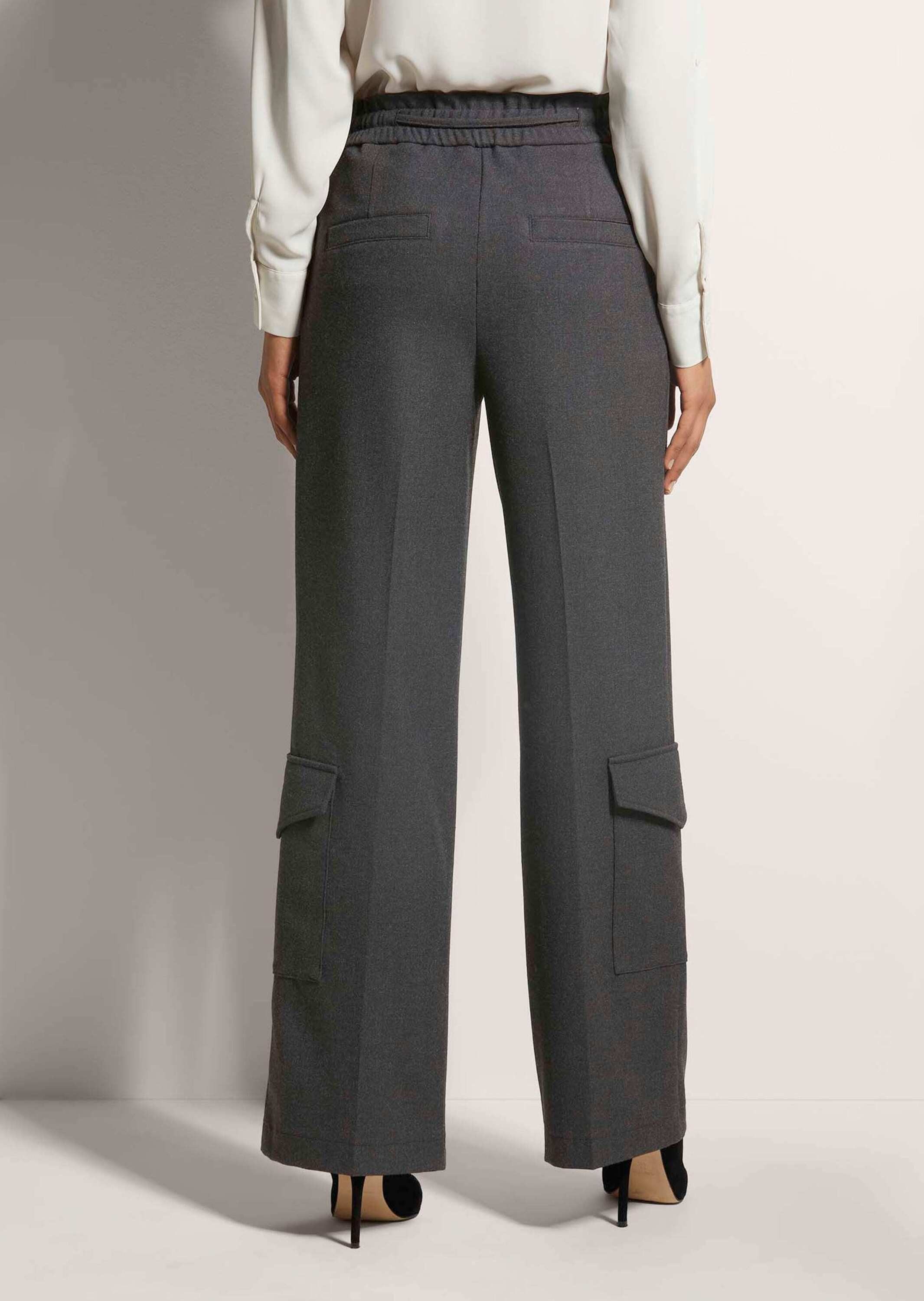 MADELEINE Cargohose Schlupfhose mit ausgestelltem Bein Uni-Design, ohne Kragen, Verschlusslos für unkomplizierten Look