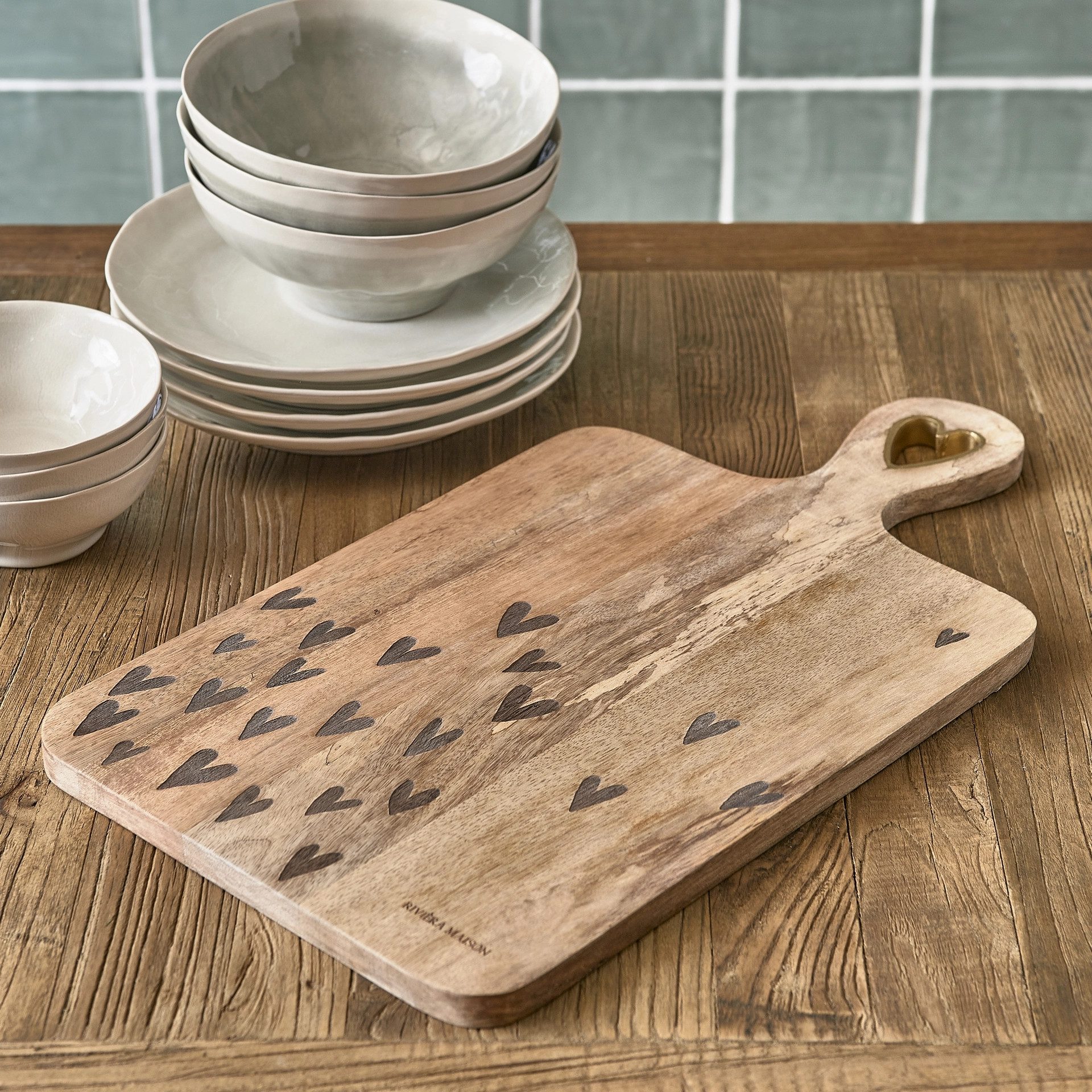Rivièra Maison Schneidebrett Rivièra Maison Happy Hearts Chopping Board, Schneidebrett, Mango/Eisen