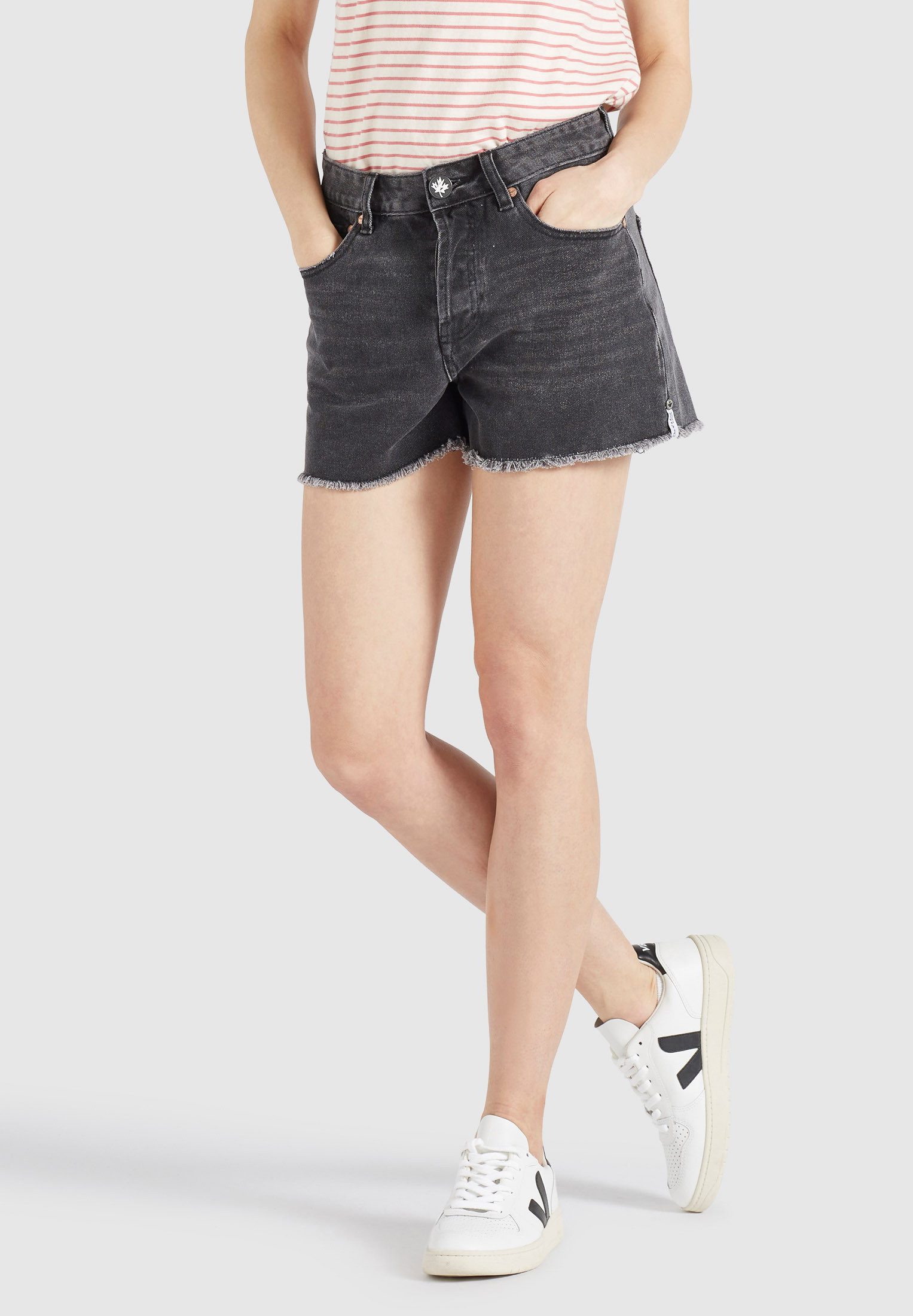 Khujo Shorts