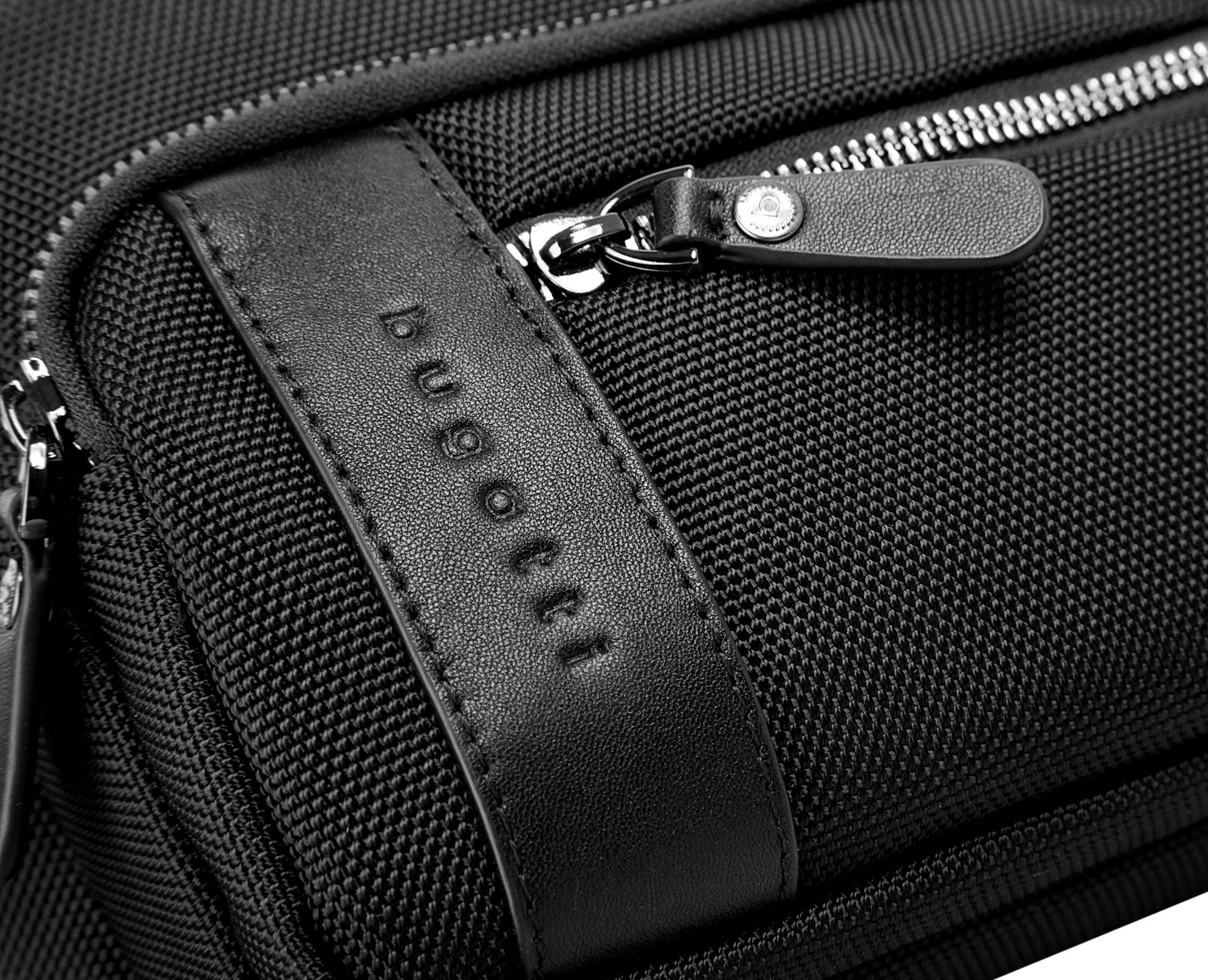bugatti Gürteltasche NERO (1-tlg)