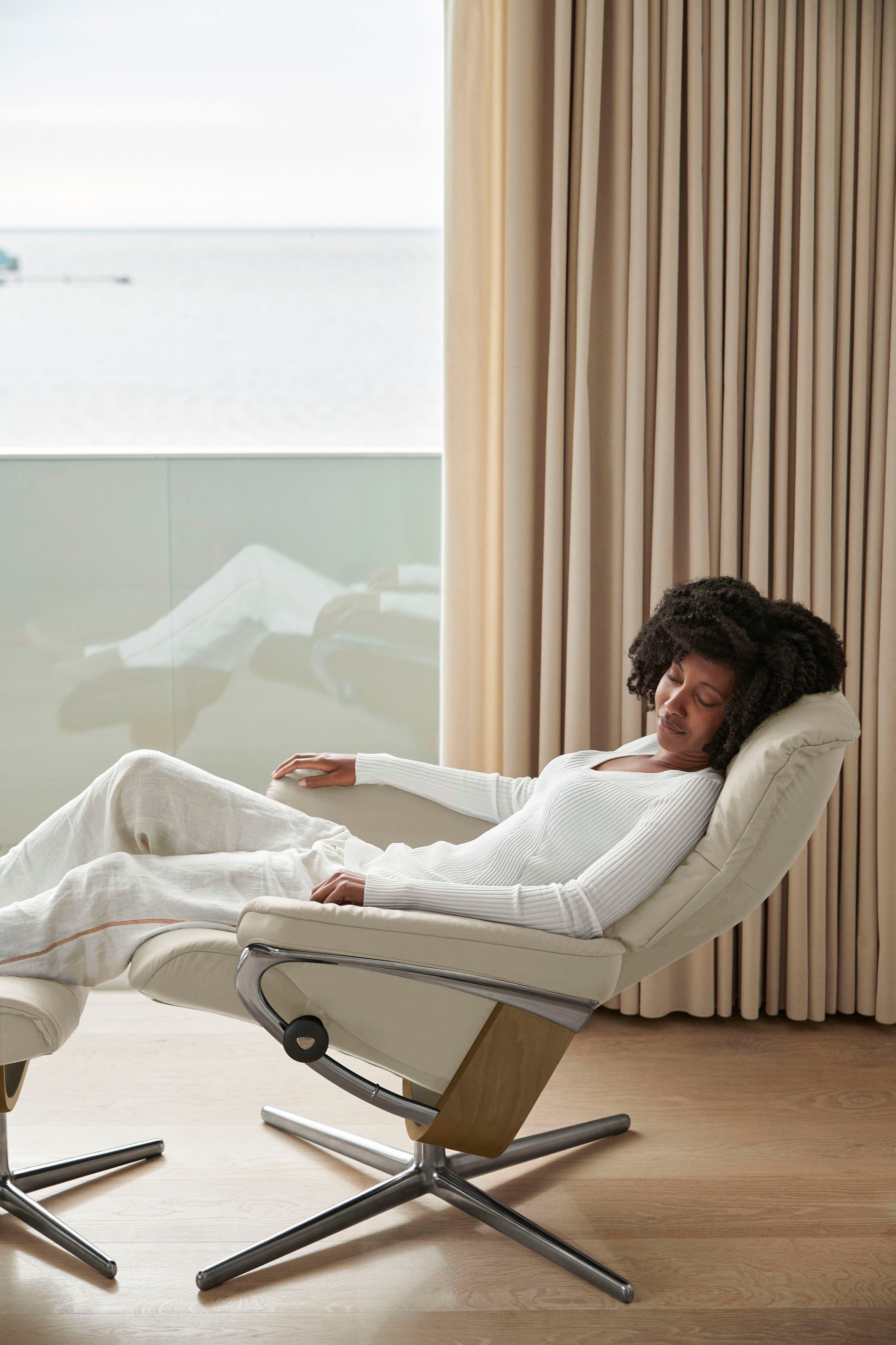 mit Holzakzent Größe Relaxsessel Base, S, Hocker), mit mit Mayfair M (Set, Eiche Hocker, Cross L, Relaxsessel Stressless® &