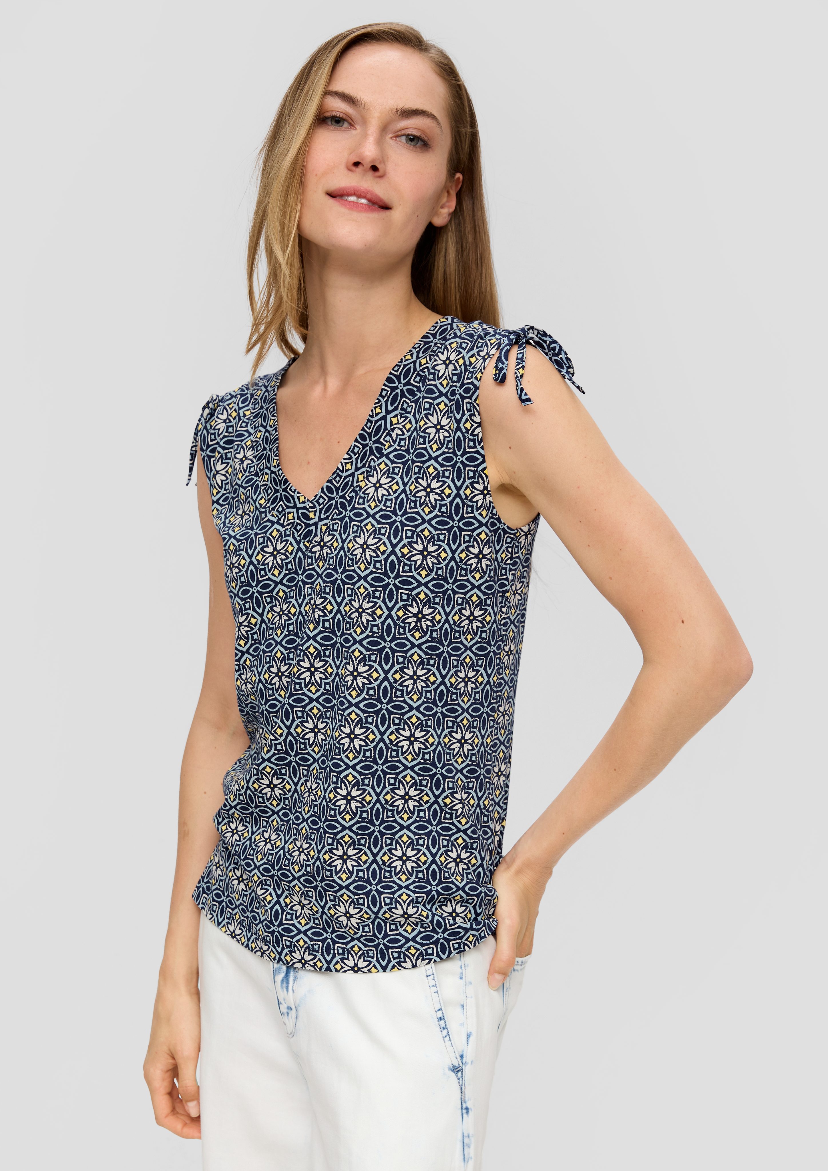 T-Shirt Ärmelloses Shirt mit Bindedetail an der Schulterpartie