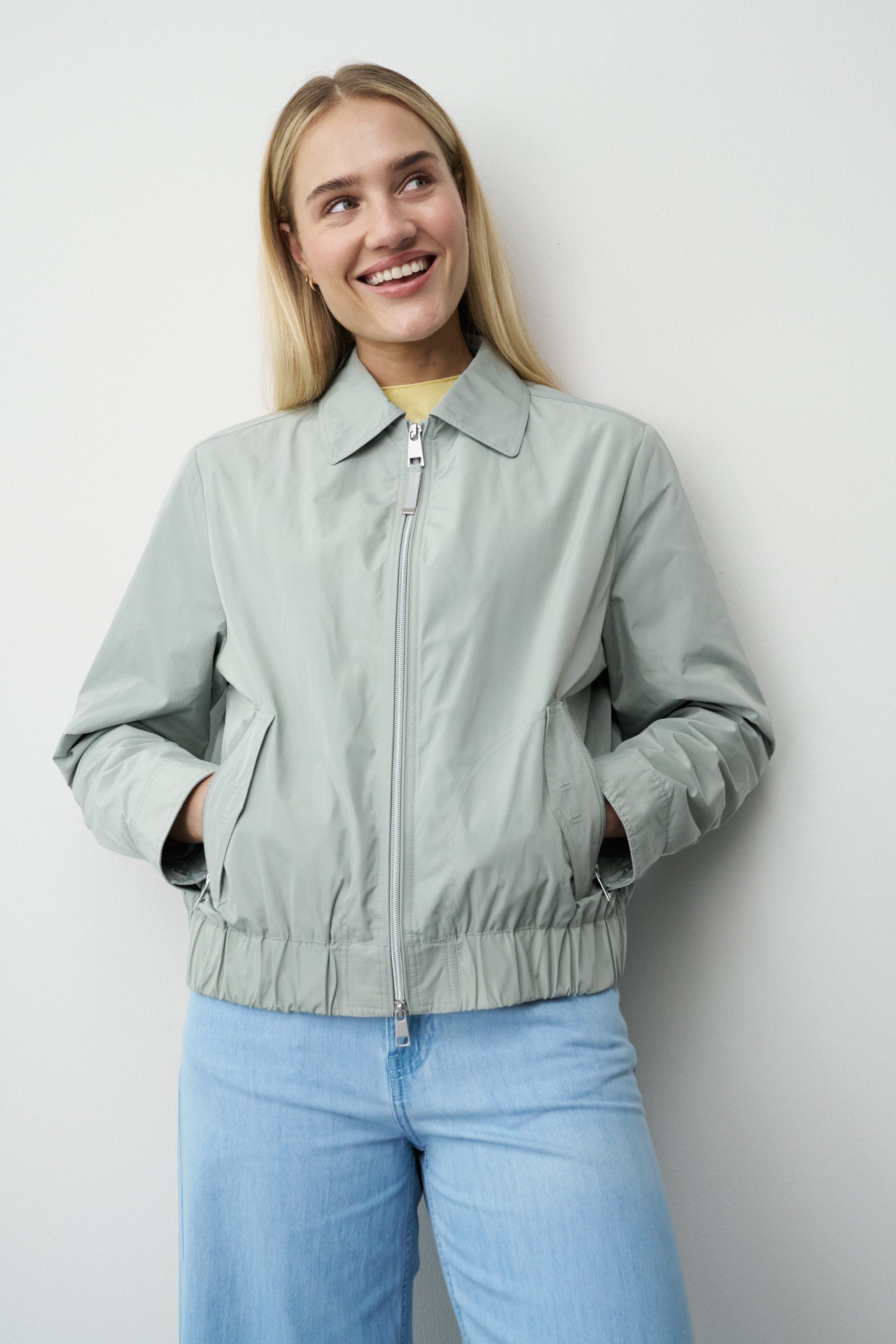 Barbara Lebek Sommerjacke Übergangsjacke, Sommerjacke oder Damenjacke in Graugrün
