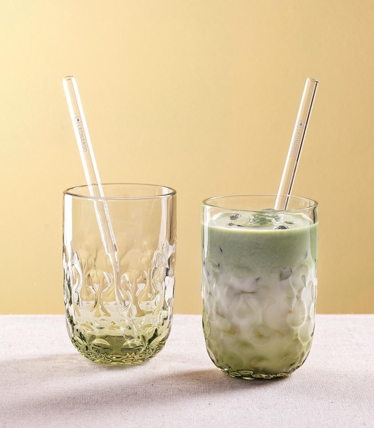 LEONARDO Latte-Macchiato-Glas Trinkgläser-Set GOCCE, Grün, Transparent, 4-tlg., Glas, 390 ml, inkl. Glastrinkhalmen, mit Reliefmuster