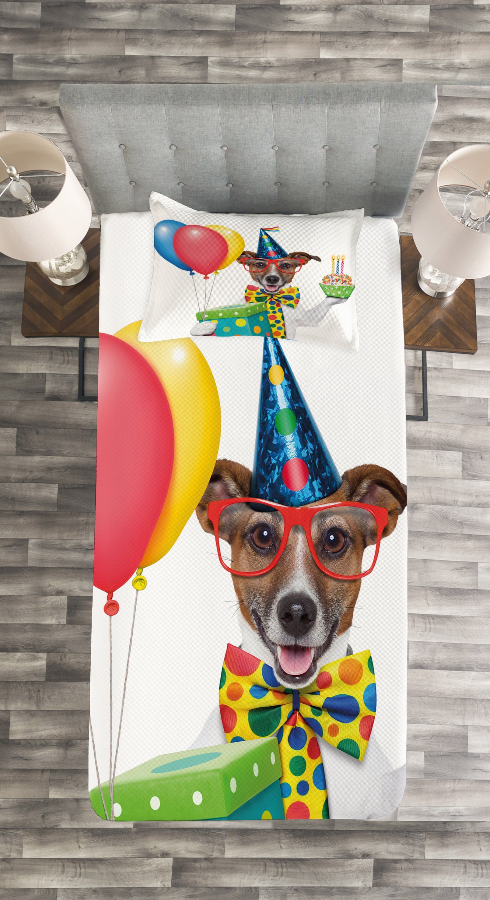 Set Abakuhaus, Waschbar, Tagesdecke mit Kissenbezügen Geburtstag Geburtstags-Hund-Kuchen