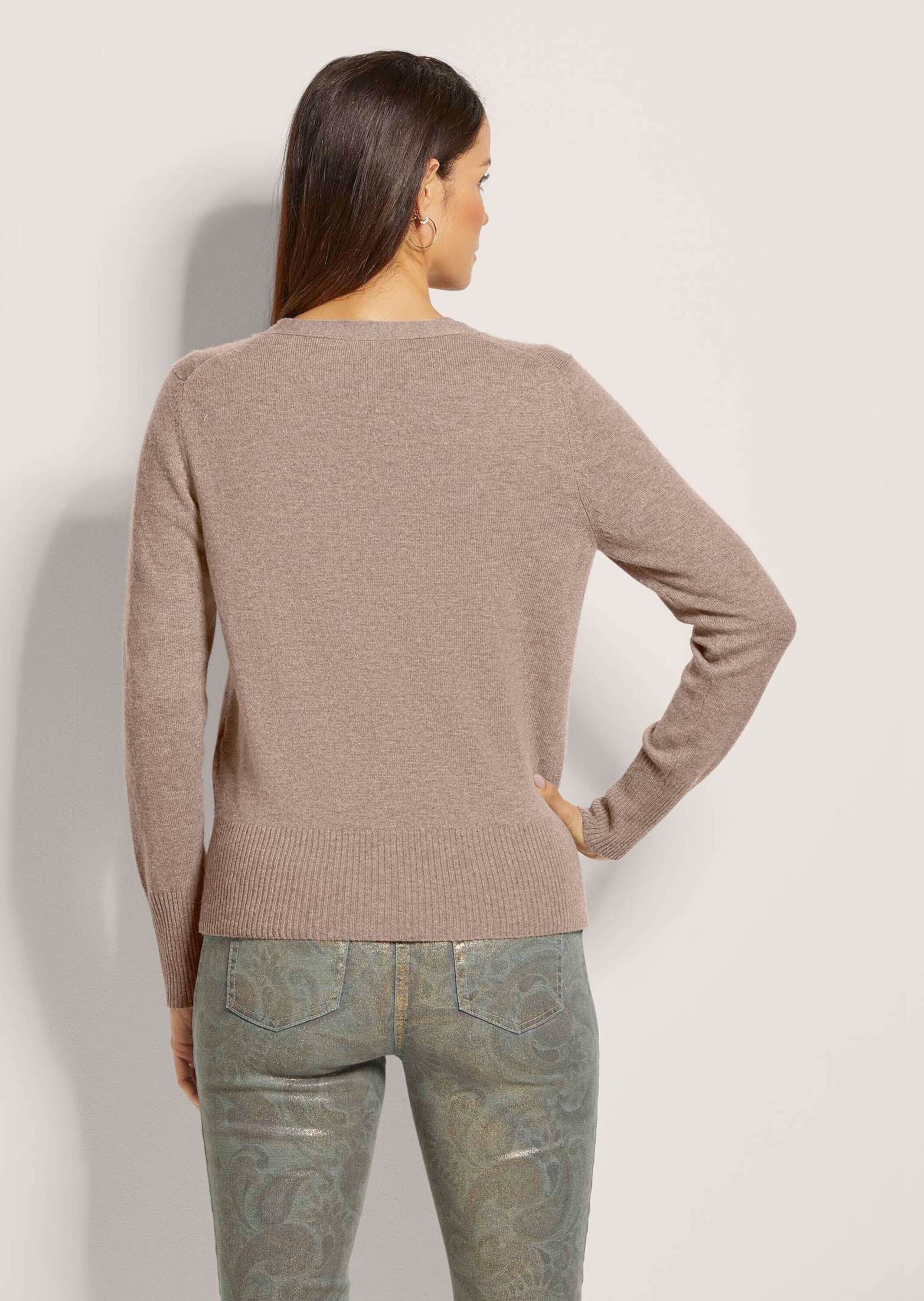 MADELEINE Strickpullover Elegantes Twinset aus Schurwolle-Kaschmir Feinstrick mit V-Ausschnitt, Langarm, Cardigan und Halbarm-Pullover