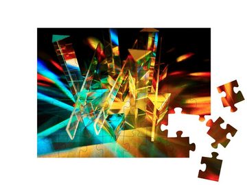 puzzleYOU Puzzle Dreiecksprisma aus buntem Glas, 48 Puzzleteile, puzzleYOU-Kollektionen Fotokunst