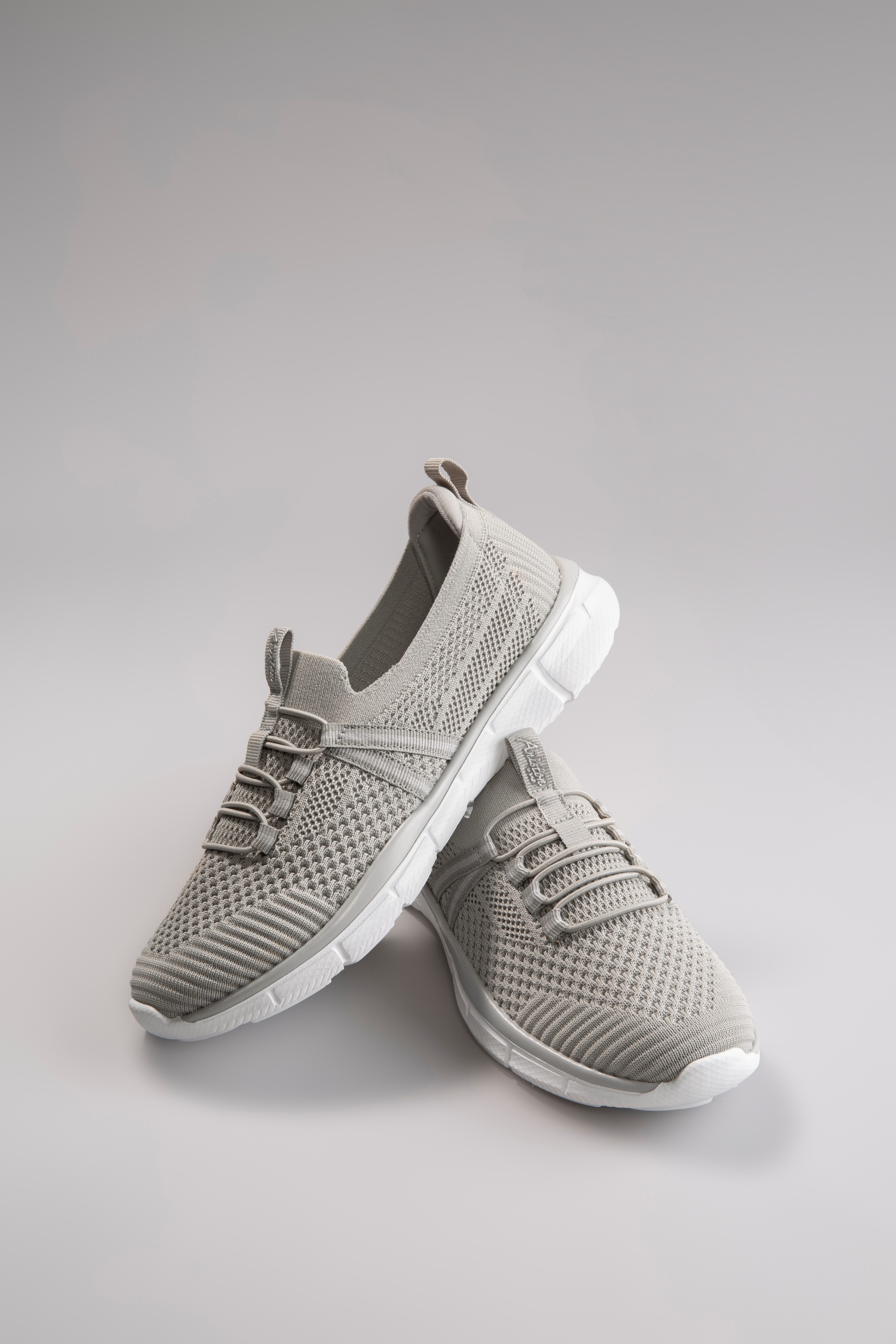 Slip-On Sneaker