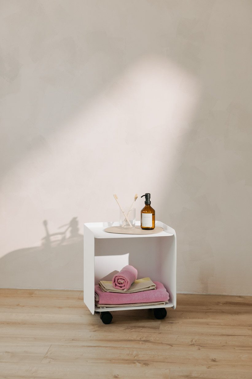 Metallbude Rollcontainer JUNO, variabel nutzbar als Beistelltisch, Nachttisch oder Organizer