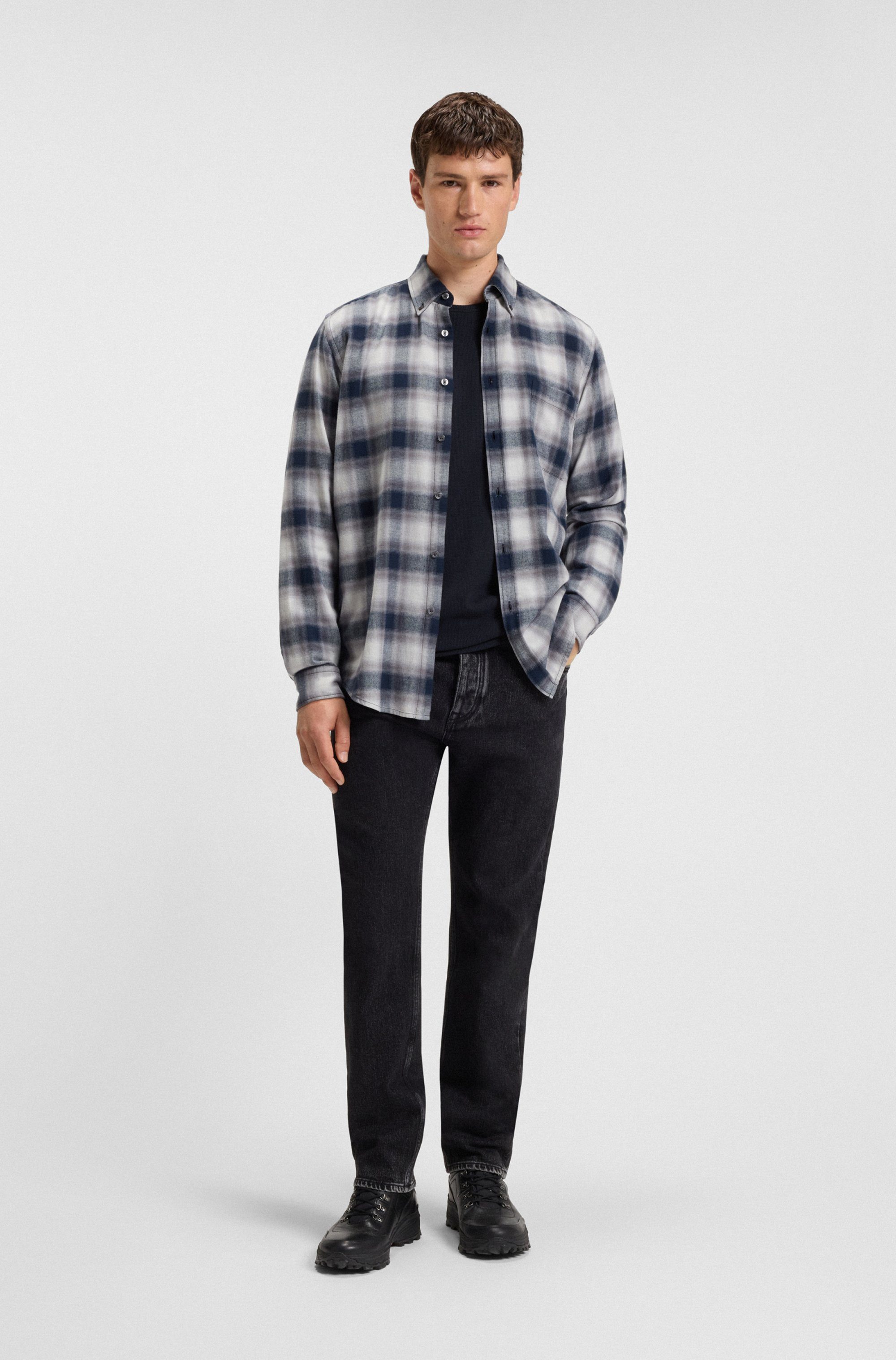 BOSS ORANGE Langarmshirt Tempesto mit BOSS-Stickerei