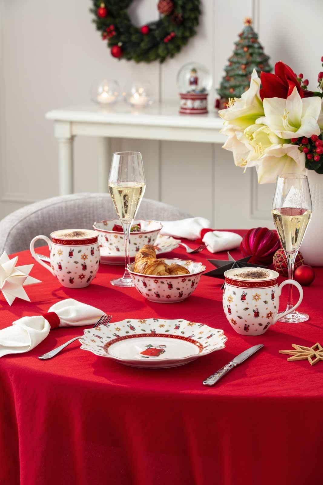 Villeroy & Boch Frühstücks-Geschirrset Toy's Delight Frühstücks-Set Santa 6er Set (6-tlg), 2 Personen, Porzellan