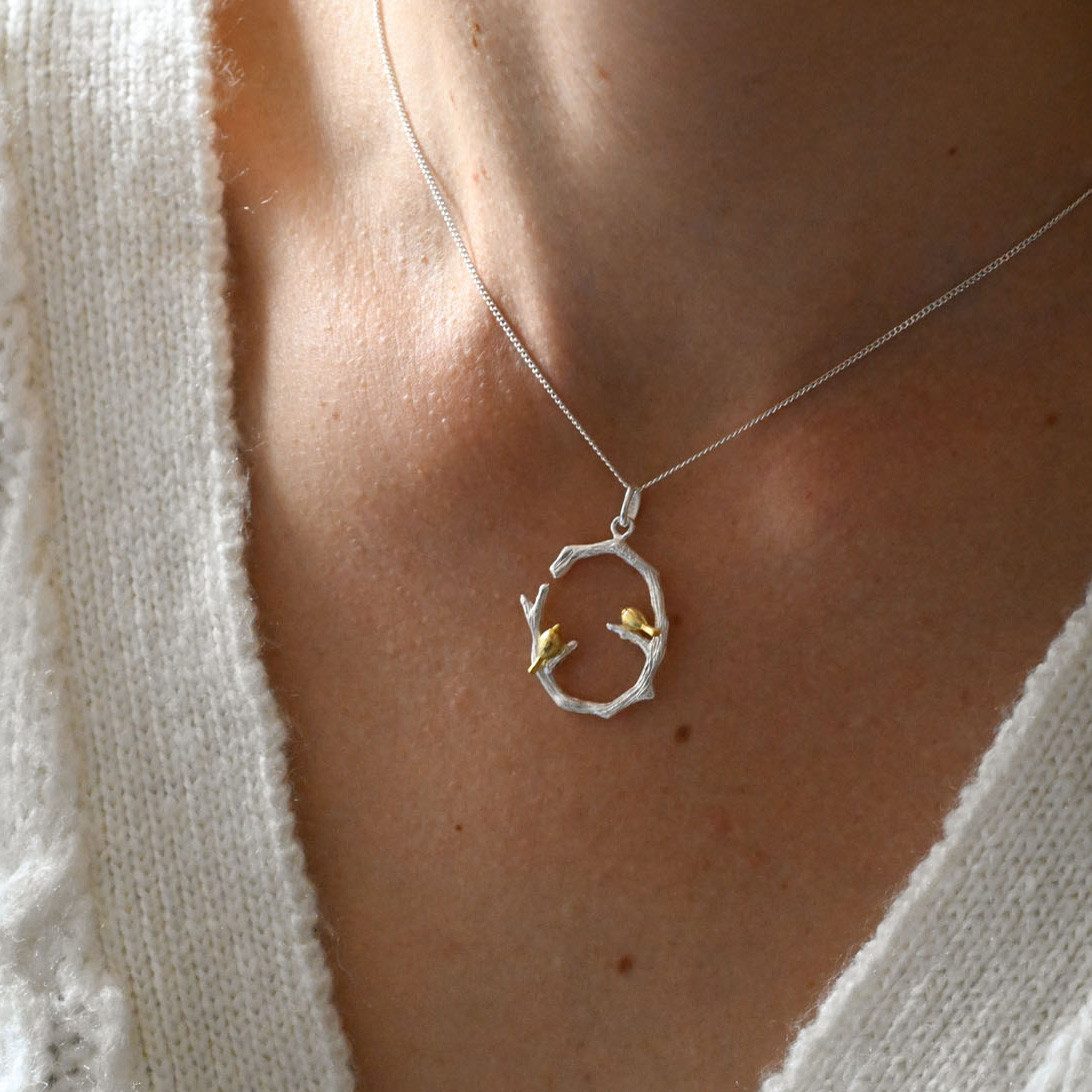 Runde Perlé Silberkette Kette mit Anhänger "Vögel auf Ast", handgefertigte günstig online kaufen