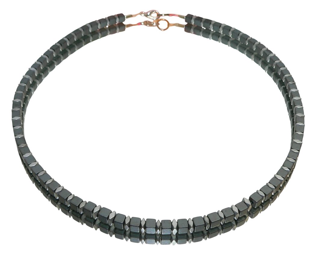 traumschmuck Perlenkette 052w Würfelkette Hämatit anthrazit matt grau silber (Geschenk, Muttertag, Weihnachten, Geburtstag, Valentinstag, incl. Schmuckbox), handgefertigt, Made in Germany