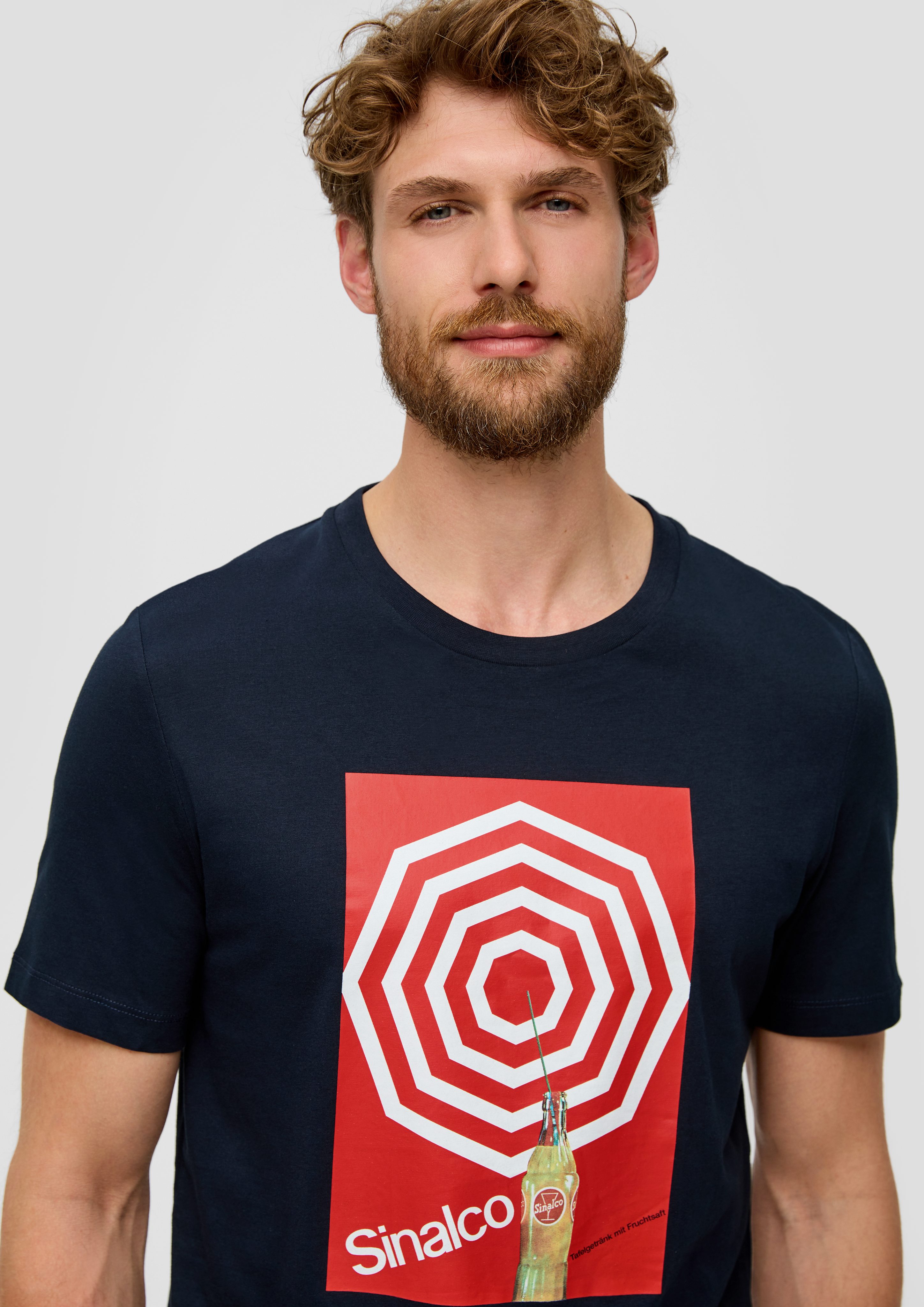 s.Oliver Kurzarmshirt T-Shirt mit Sinalco®-Print Artwork günstig online kaufen