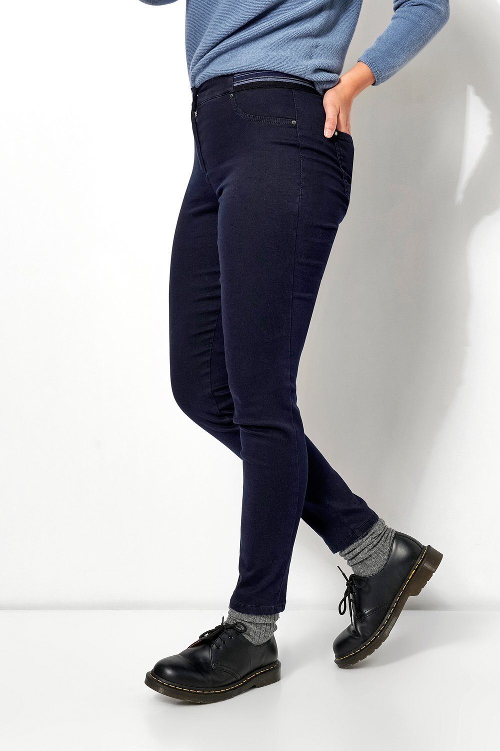 TONI Ankle-Jeans Jenny mit gestreiftem Gummizug dunkelblau - 590