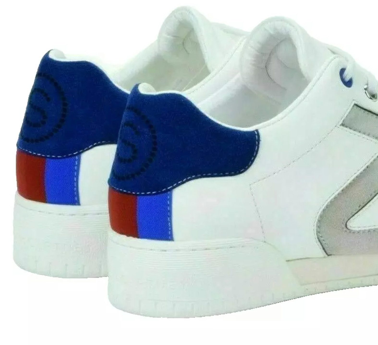 Stella McCartney Iconic Retro Oldschool Schuhe Sneaker Designerin, häufig als "Königin" der Eco-Fashion bezeichnet