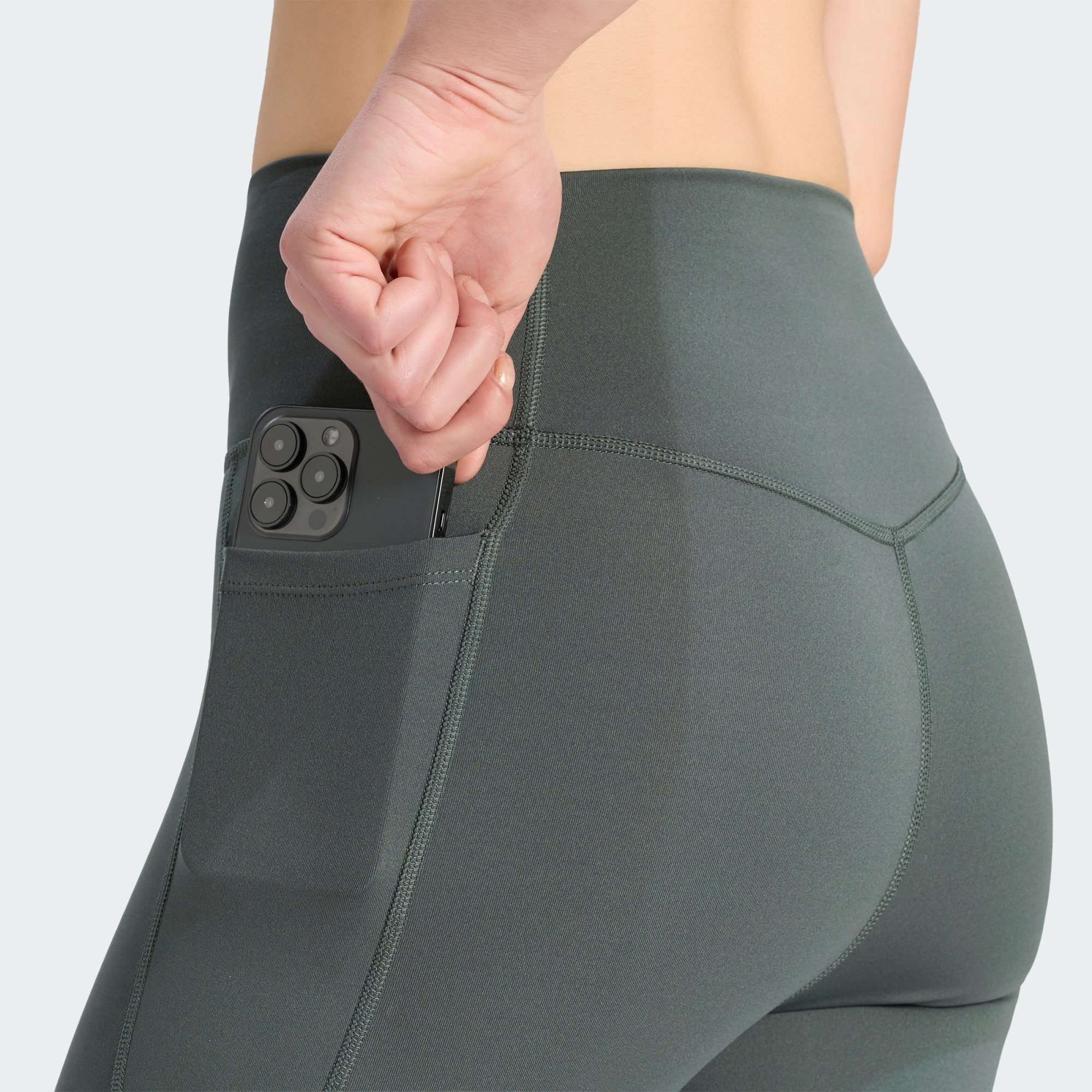 adidas Performance Leggings OPTIMÉ ESSENTIALS KURZE LEGGINGS MIT TASCHE, 18 CM (1-tlg) – Bild 5 von 5