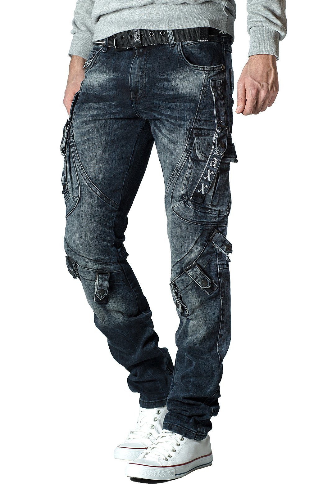 Cipo & Baxx Regular-fit-Jeans Herren Regular Fit Hose Stonewashed BA-CD440 (1-tlg) mit Ziernähten auf der Rückseite und Cipo & Baxx Schriftzug