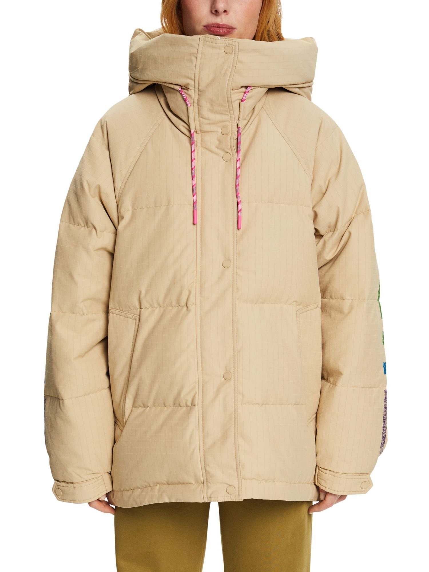 Winterjacke mit Esprit Logo-Steppjacke SAND Daunen