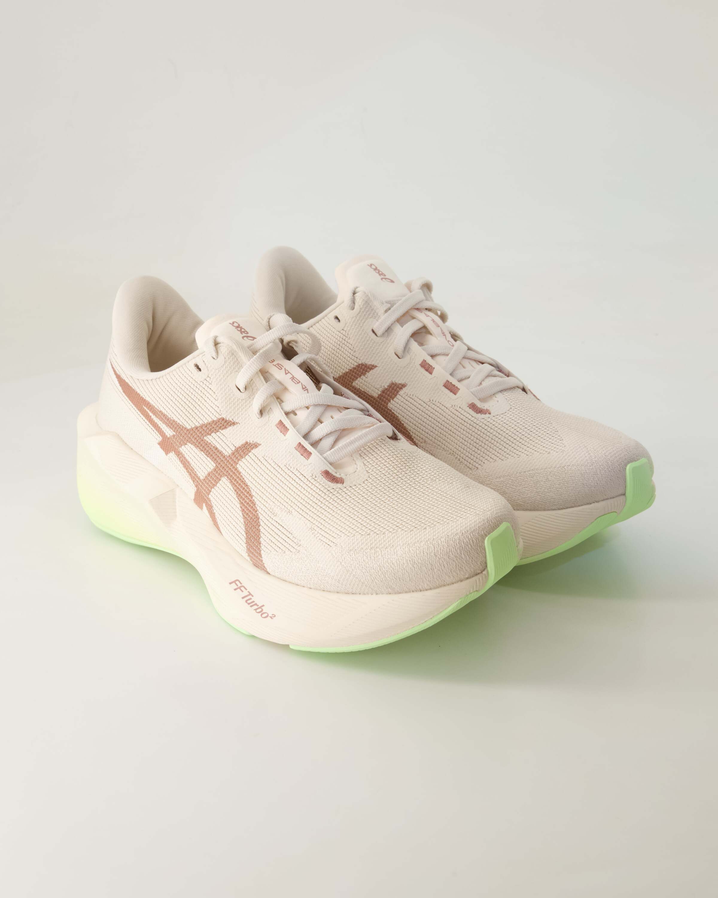 Asics Novablast 6 Laufschuh Obermaterial: Textil