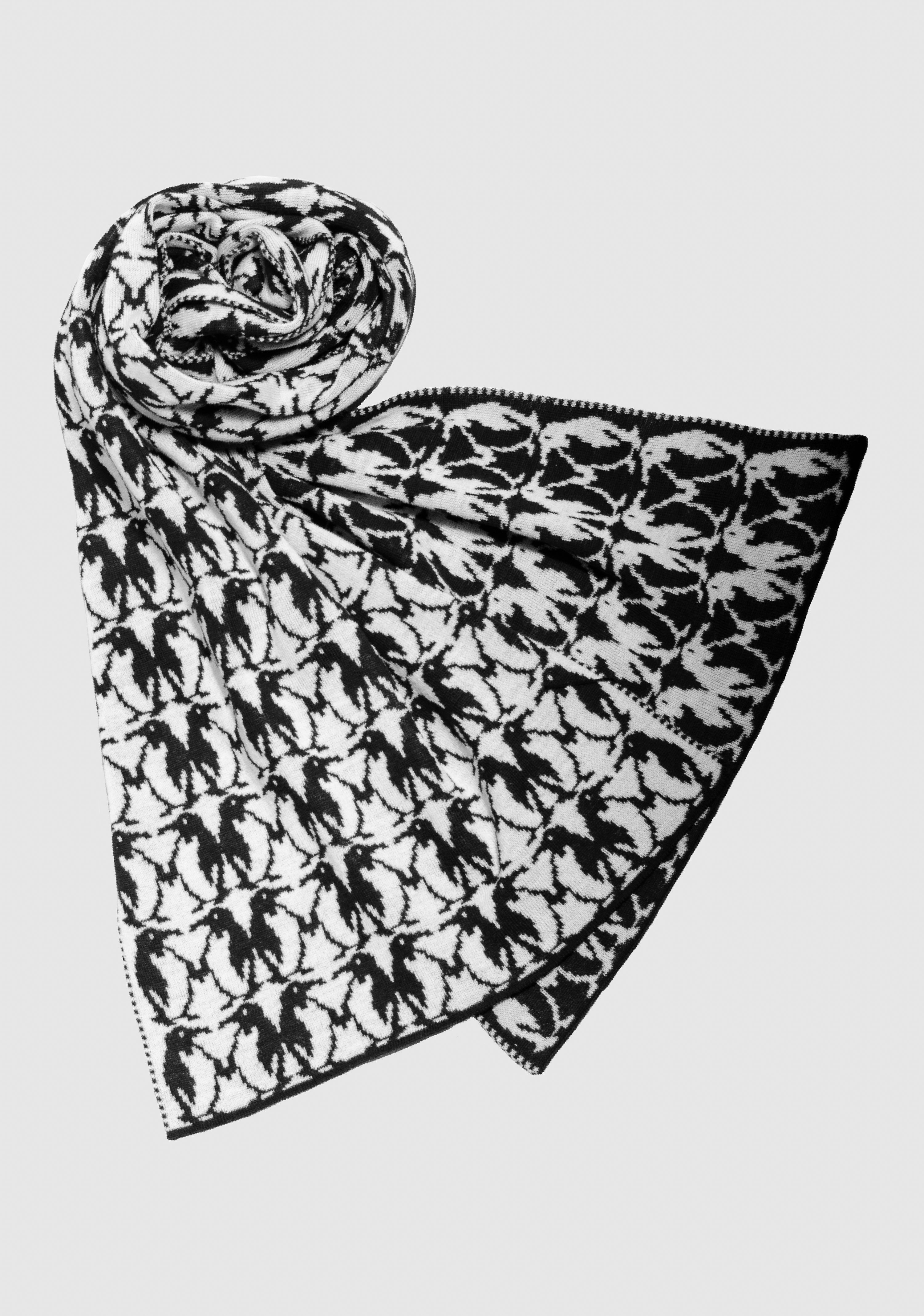 slow Strickschal fashion 100% Merino aus LANARTO extrasoft schwarz_weiß Pinguin Schal