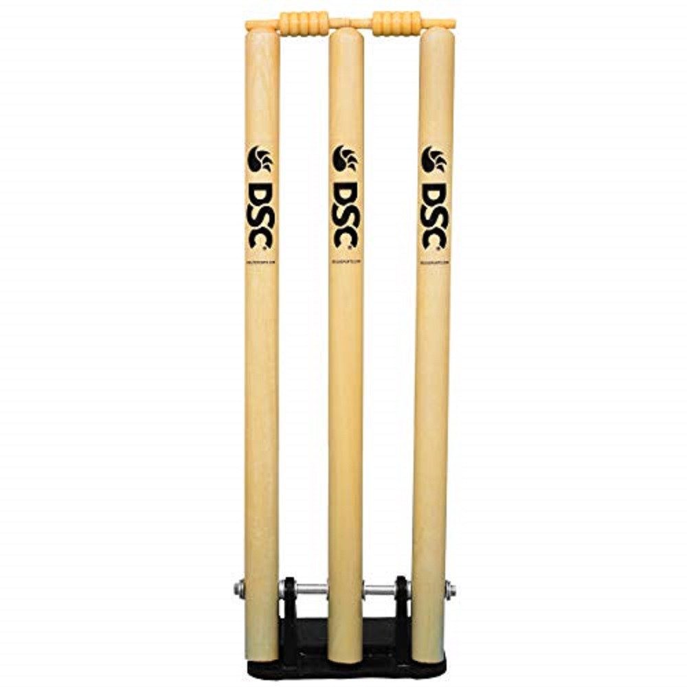 DSC Badmintonschläger DSC Cricket-Stümpfe mit Feder und Eisensockel und Bügeln, (Packungsinhalt: 3 Stumpen mit Federsockel + 2 Bügel, Set mit 3 Stümpfen mit Metallsockel und 2 Bügeln), Perfekt zum Üben und Trainieren.