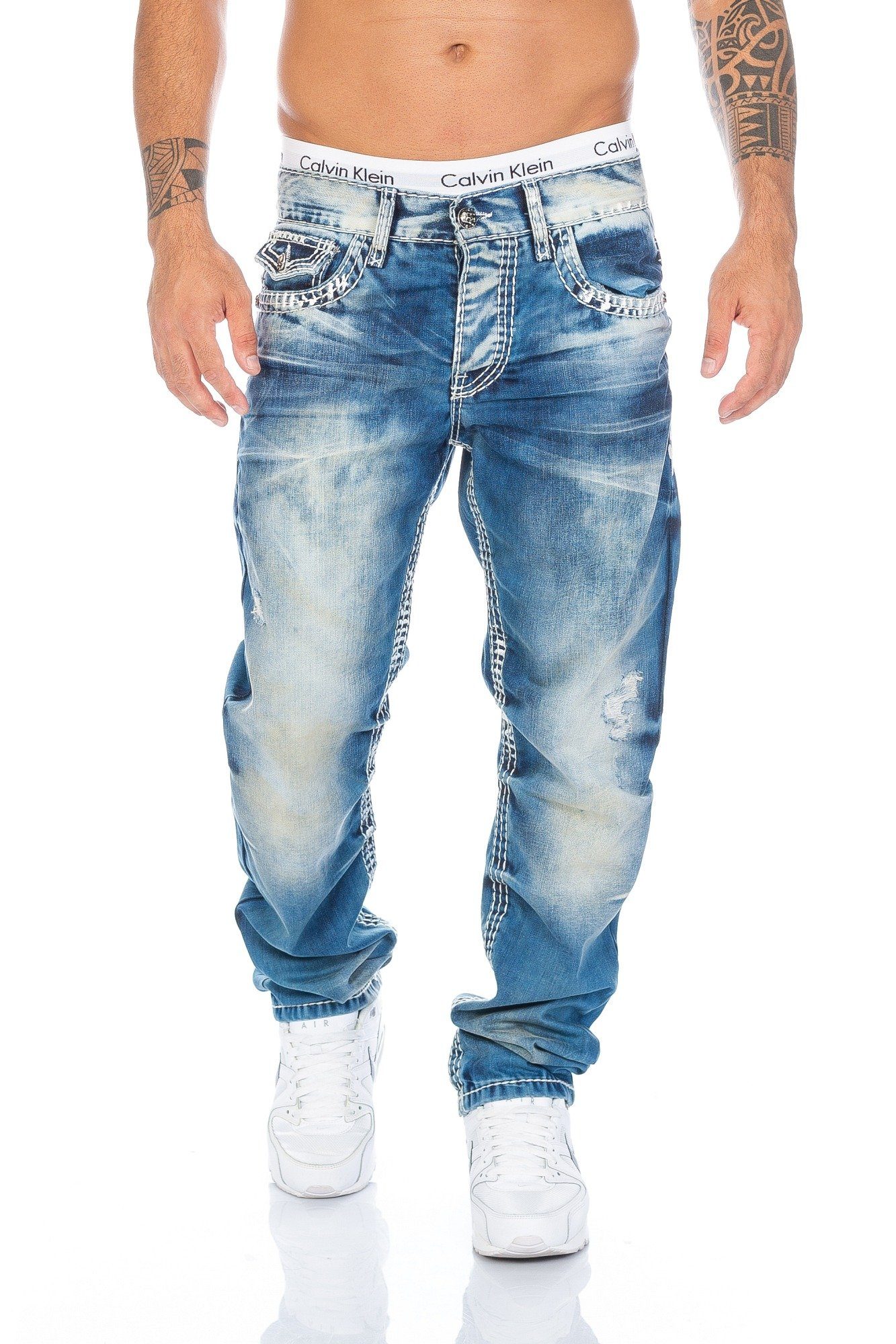 Cipo & Baxx Regular-fit-Jeans Herren Jeans Hose mit dicken Nähten und außergewöhnlichem Design Jeans mit weißen dicken Nähten und viele Details