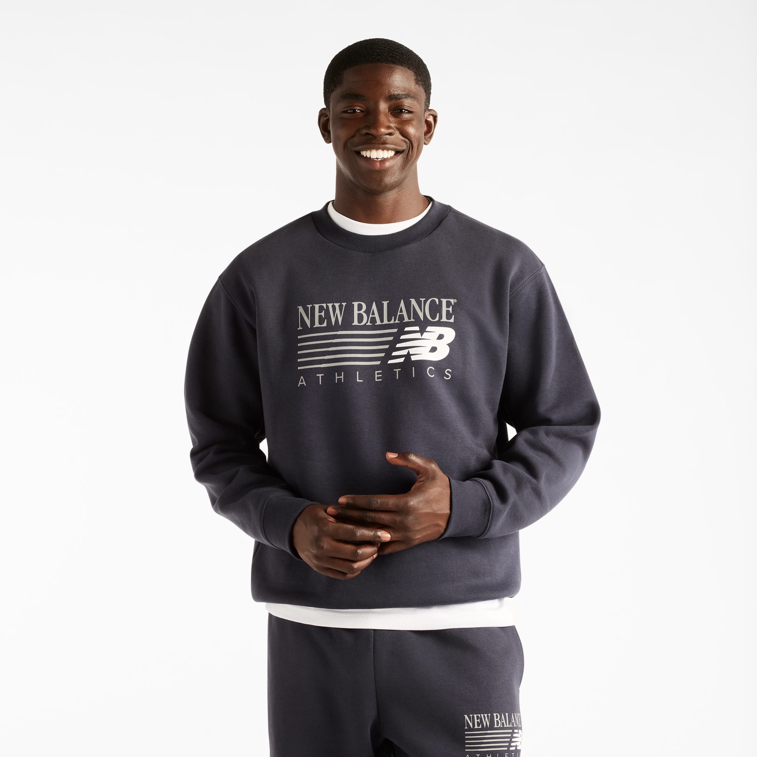 New Balance Sweatshirt REIMAGINED FLEECE CREW sportlicher Stil, aus Baumwolle und Polyester, auch in großen Größen