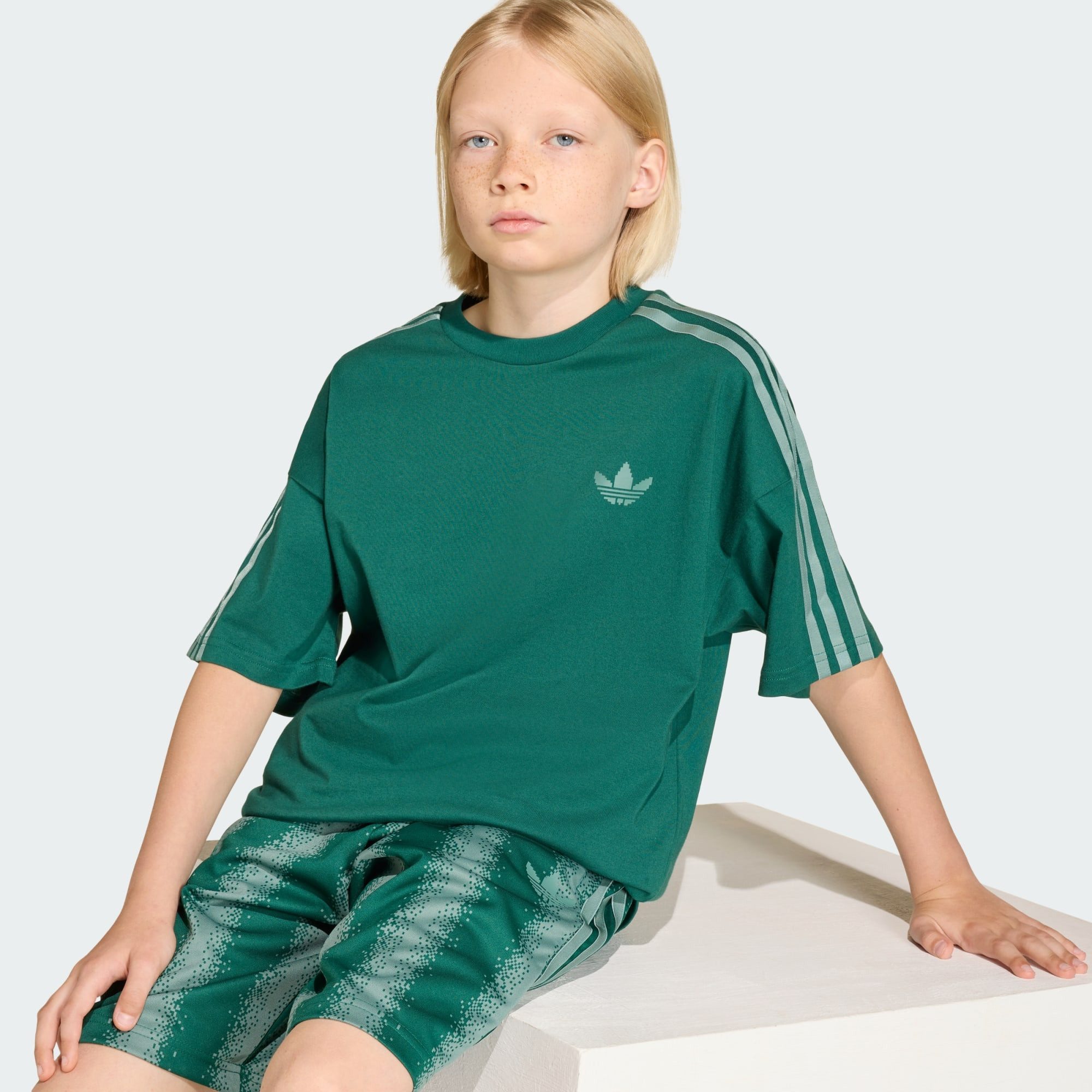 adidas Originals T-Shirt ADIDAS MINECRAFT LOCKERES BATWING T-SHIRT (1-tlg)