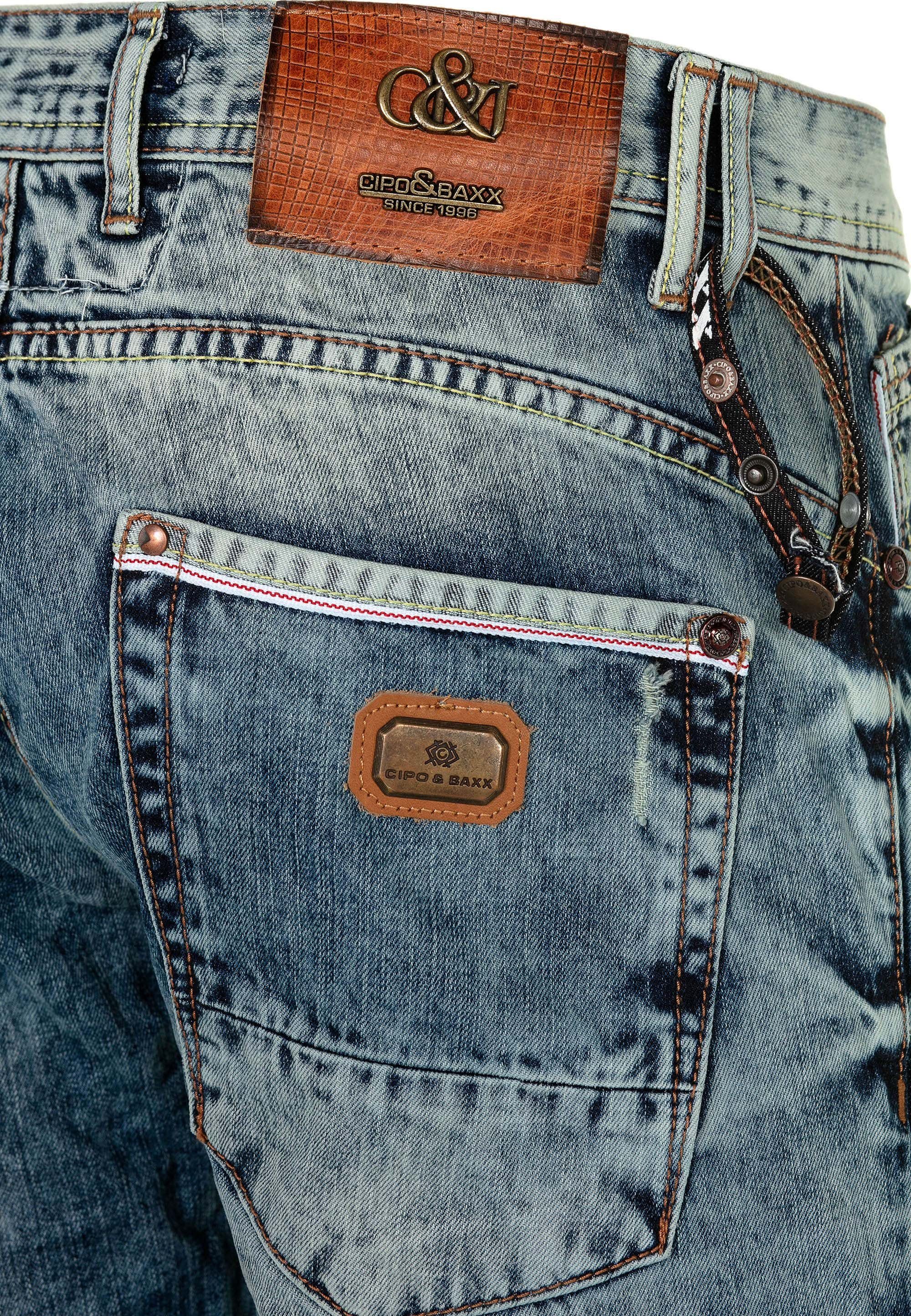 Cipo & Baxx Bequeme Jeans Destroyed-Look im stylischen