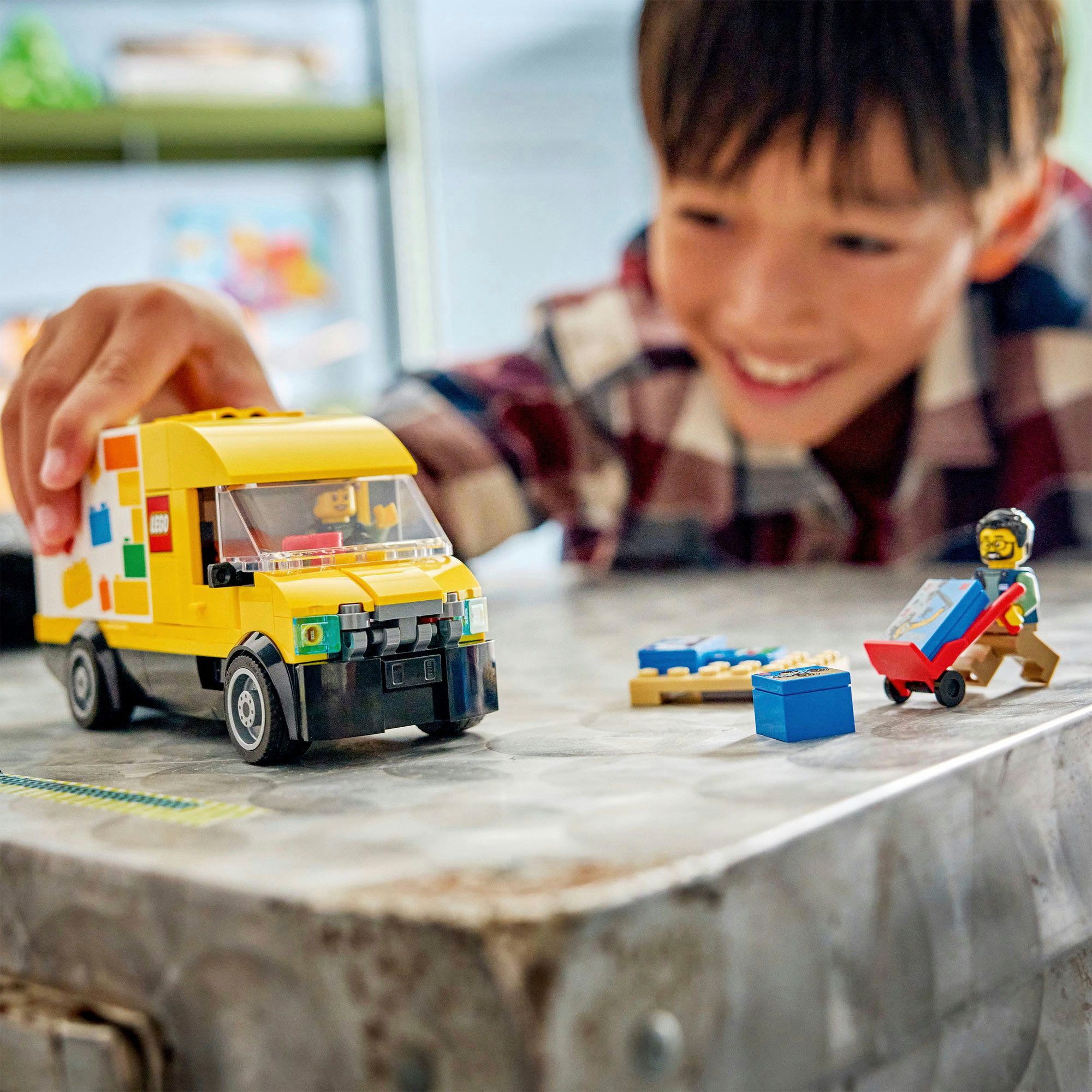 LEGO® Der LEGO Lieferwagen (60500), LEGO City Konstruktionsspielsteine, (276 St), Made in Europe