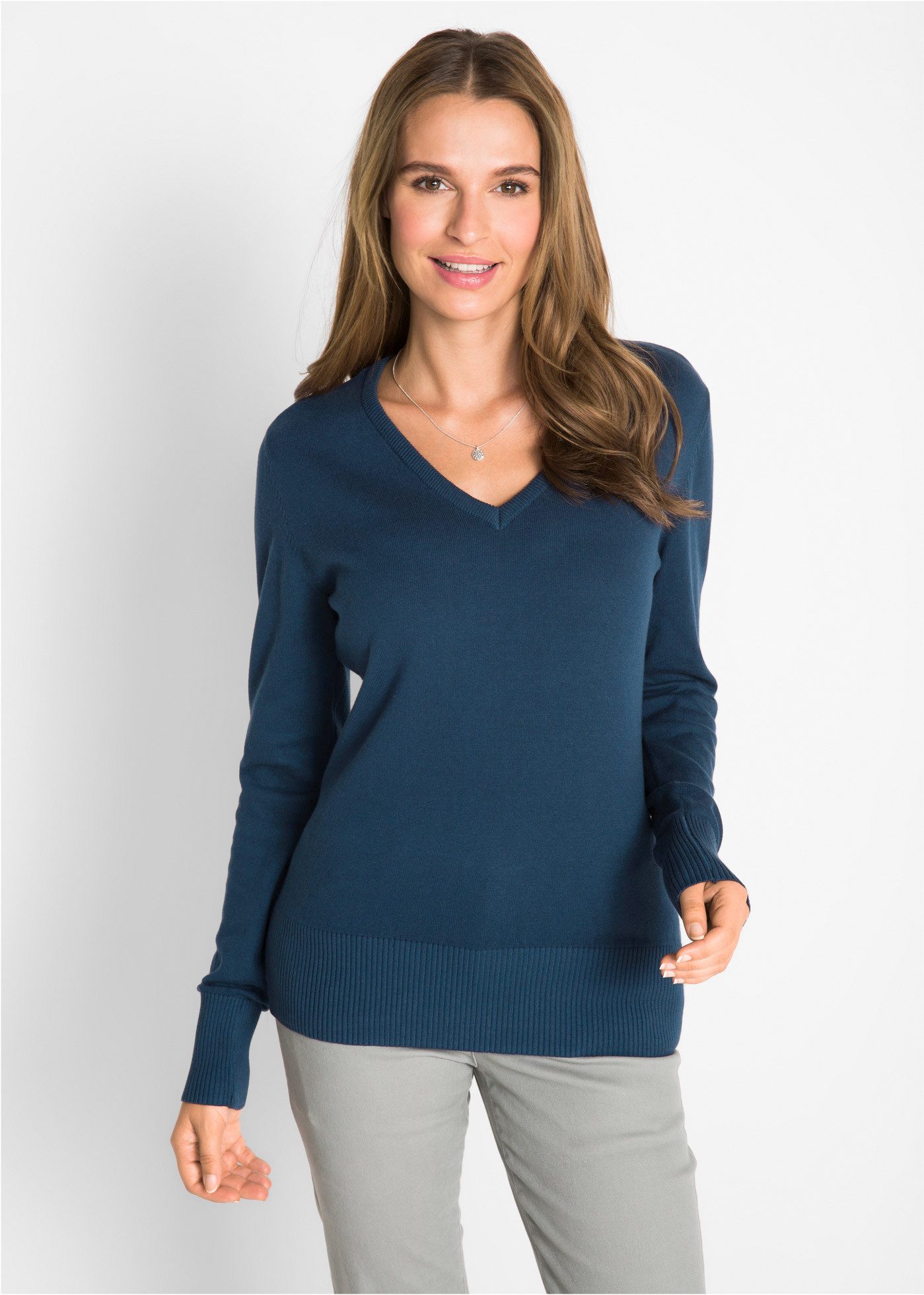 bonprix Strickpullover aus Baumwollmischung, mit V-Ausschnitt, schmale Passform