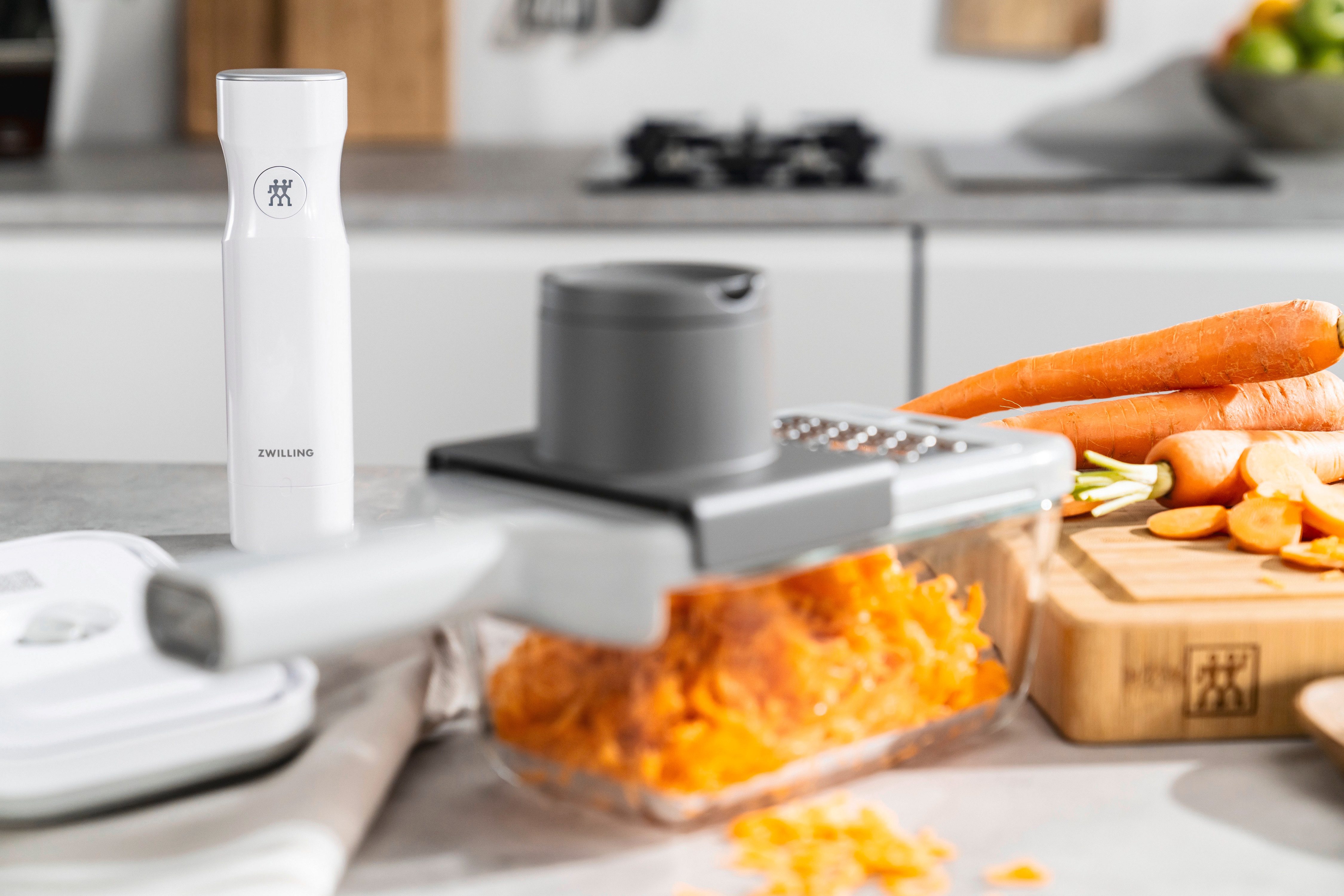 Zwilling Multireibe Multi-Reibe mit Zwei-Wege-Reibtechnologie, inkl. Fingerschutz, Edelstahl 18/10, (1-St), Vier austauschbare Klingeneinsätze, anwendbar auf FRESH & SAVE Boxen