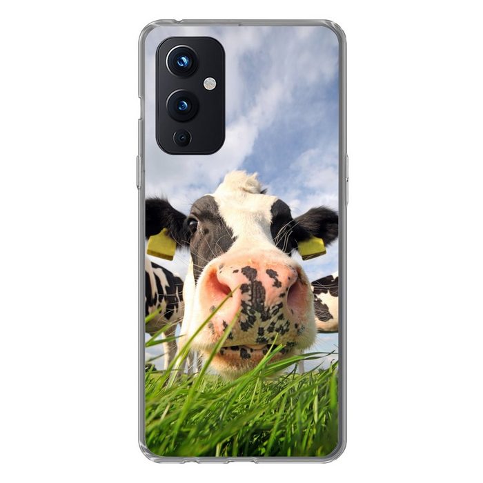 MuchoWow Handyhülle Kuh - Bauernhof - Gras - Tiere Phone Case Handyhülle OnePlus 9 Silikon Schutzhülle
