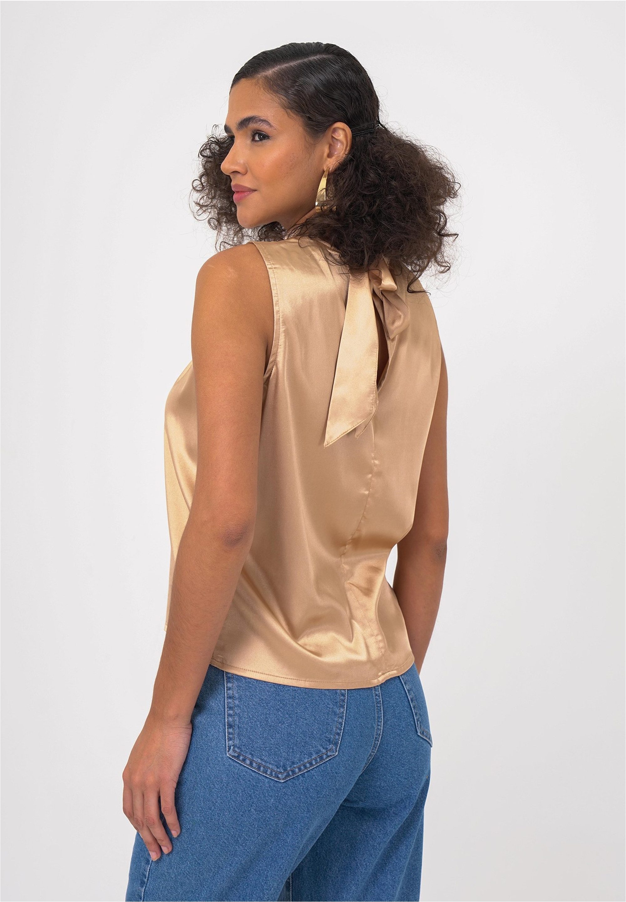 freshlions Klassische Bluse (1-tlg) mit hohem Kragen