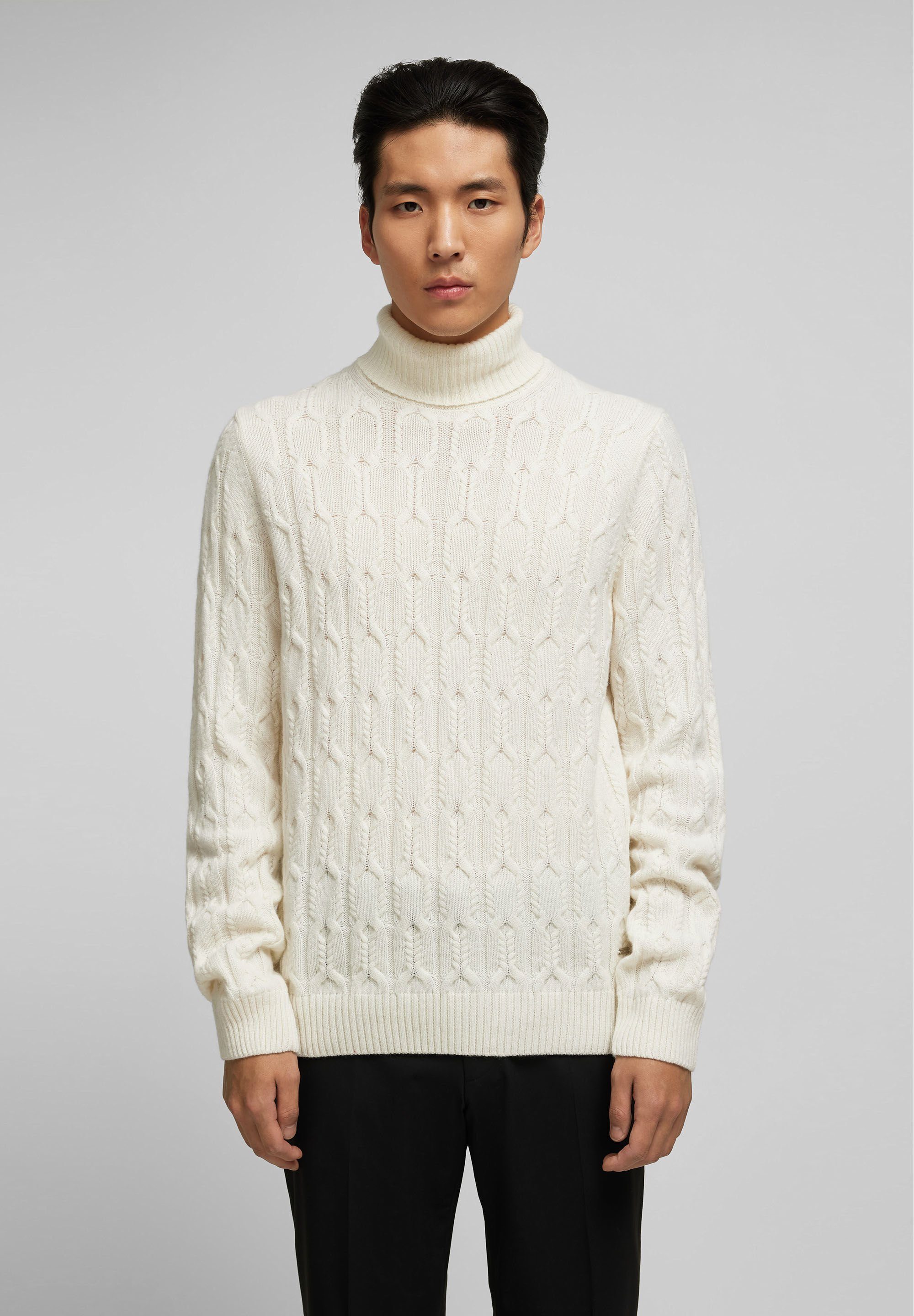 Rollkragenpullover