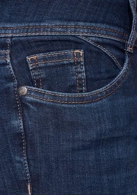 STREET ONE Slim-fit-Jeans mit Markenlabel hinten