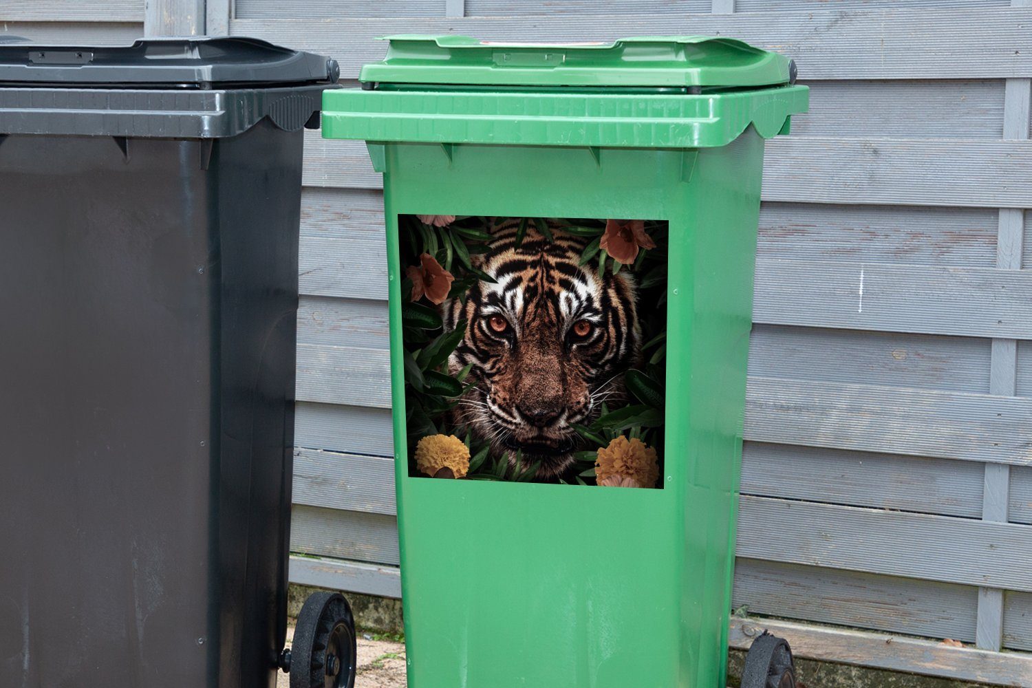 Tiger (1 Blumen Mülltonne, - St), MuchoWow Abfalbehälter - Dschungel Wandsticker Mülleimer-aufkleber, Container, Sticker,