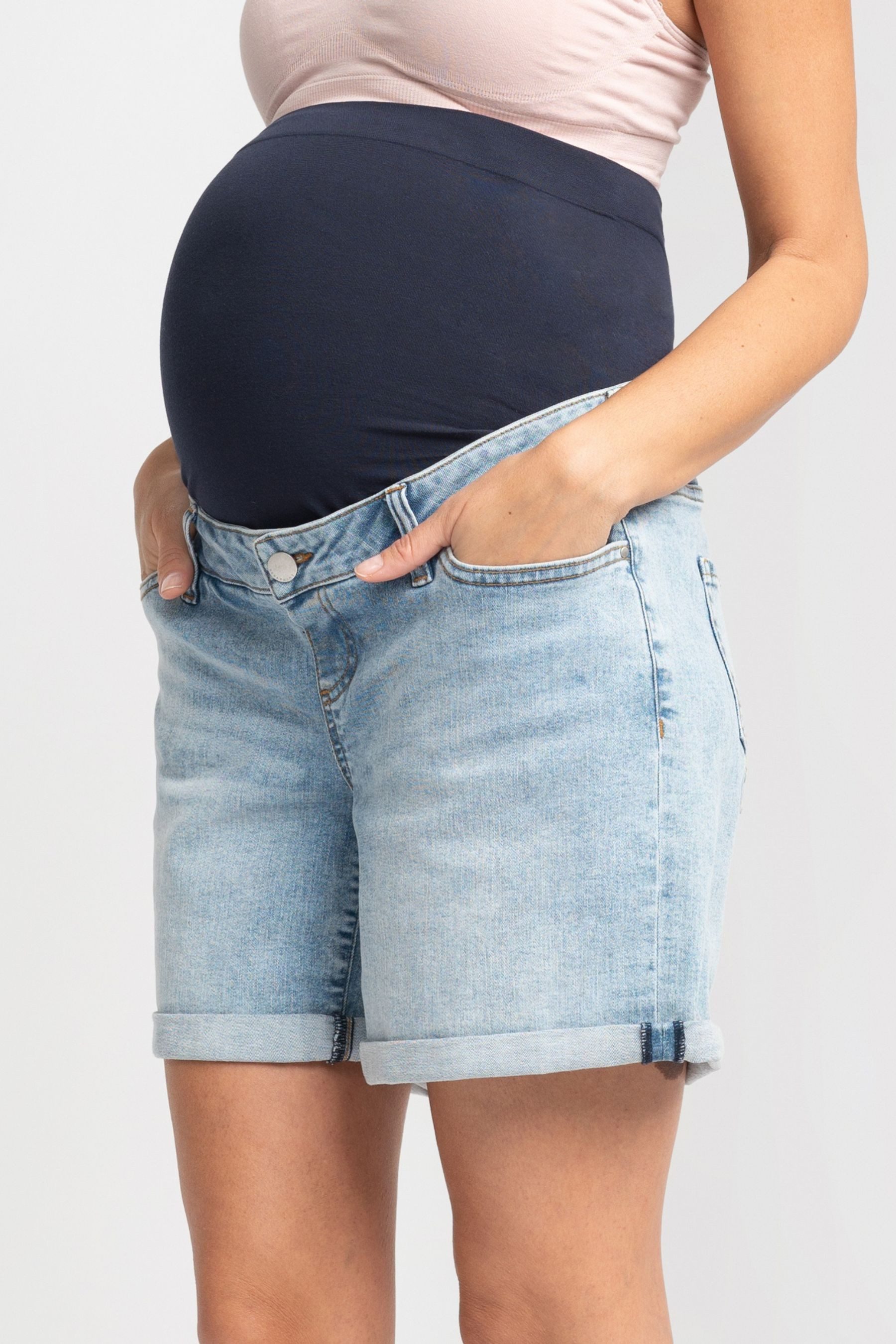 Seraphine Jeansshorts Seraphine Denimshorts Umstandsmode, blau (1-tlg)