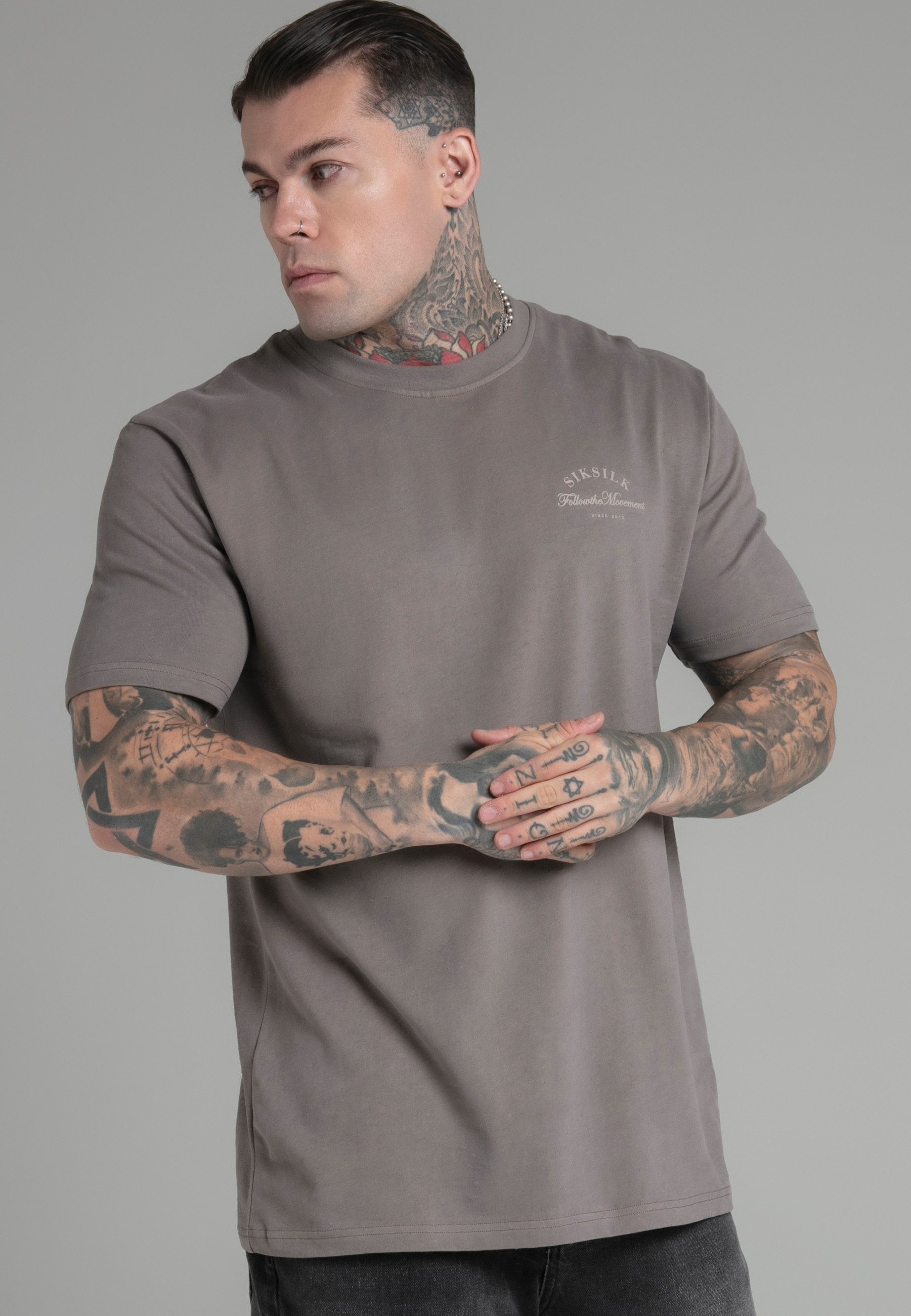 Siksilk T-Shirt SikSilk Herren Braunes Relaxed Fit T-Shirt
