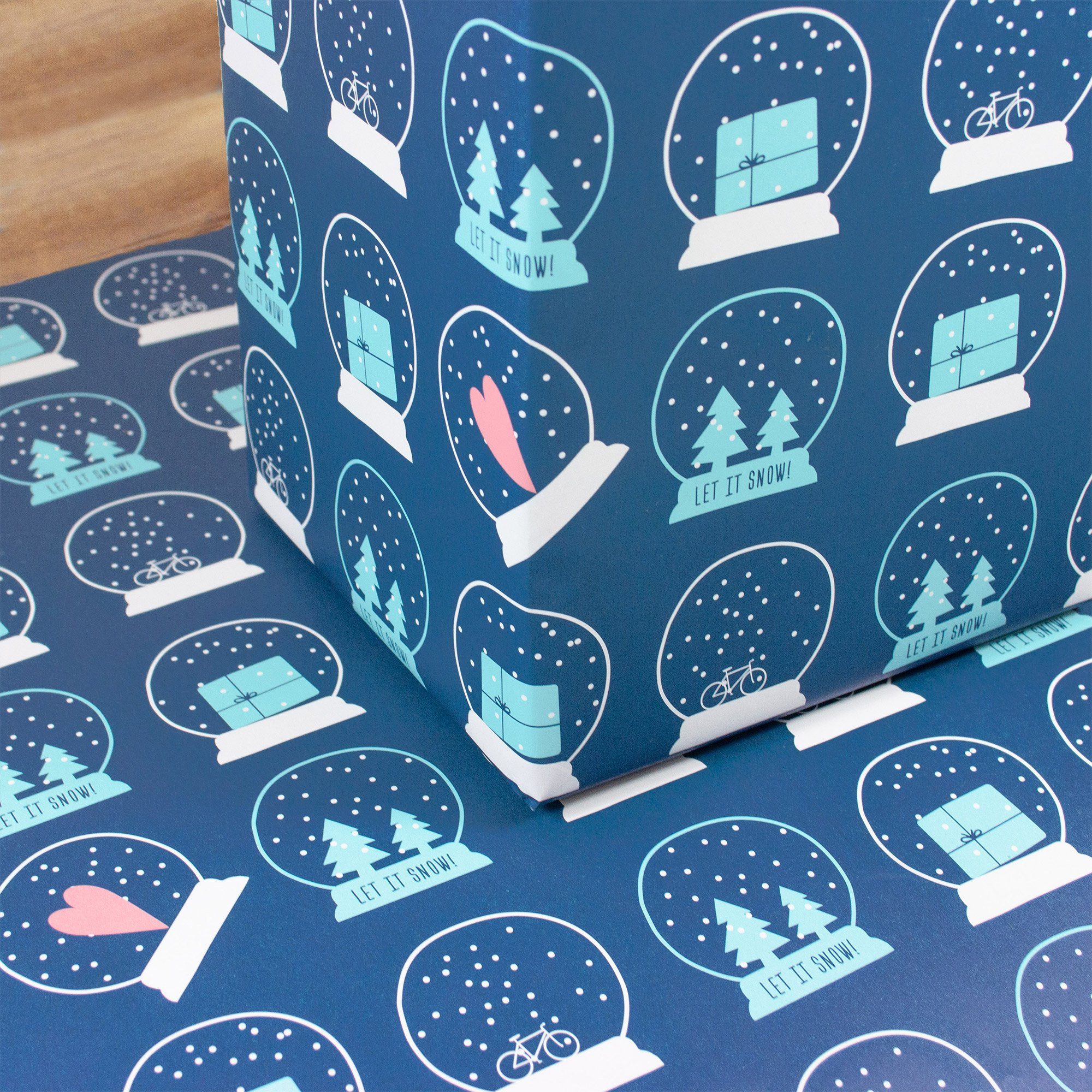 Bow & Hummingbird Geschenkpapier Geschenkpapier Let it snow!