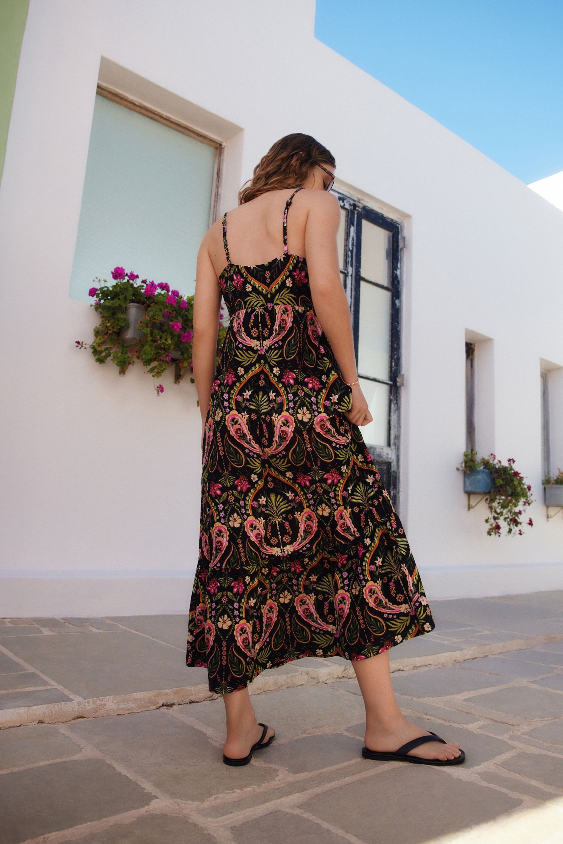 Next Midikleid Midikleid aus 100 BaumwollJersey (1tlg), Zeitlose