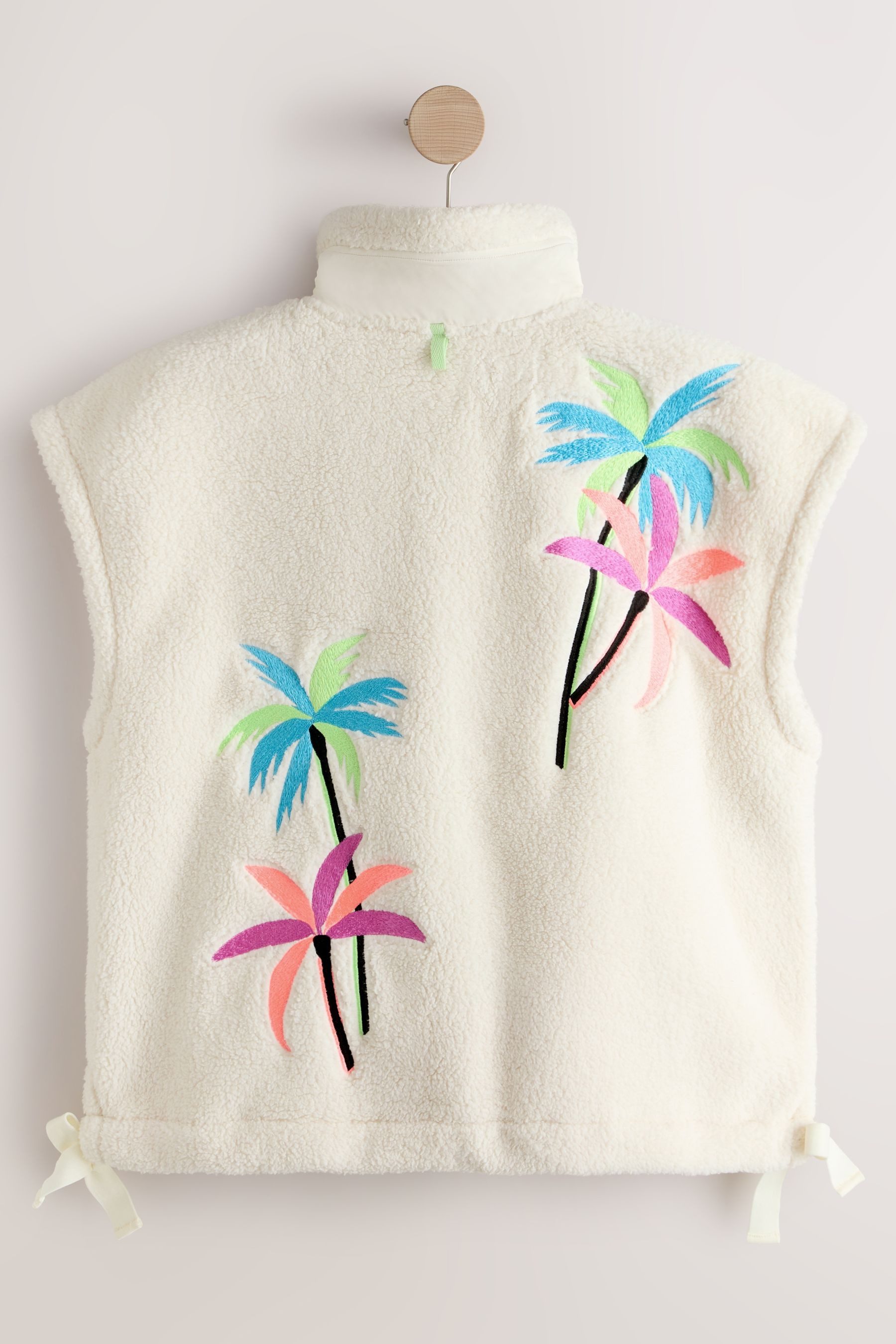 Next Fleeceweste Bestickte Weste mit Teddyfell (1-tlg)