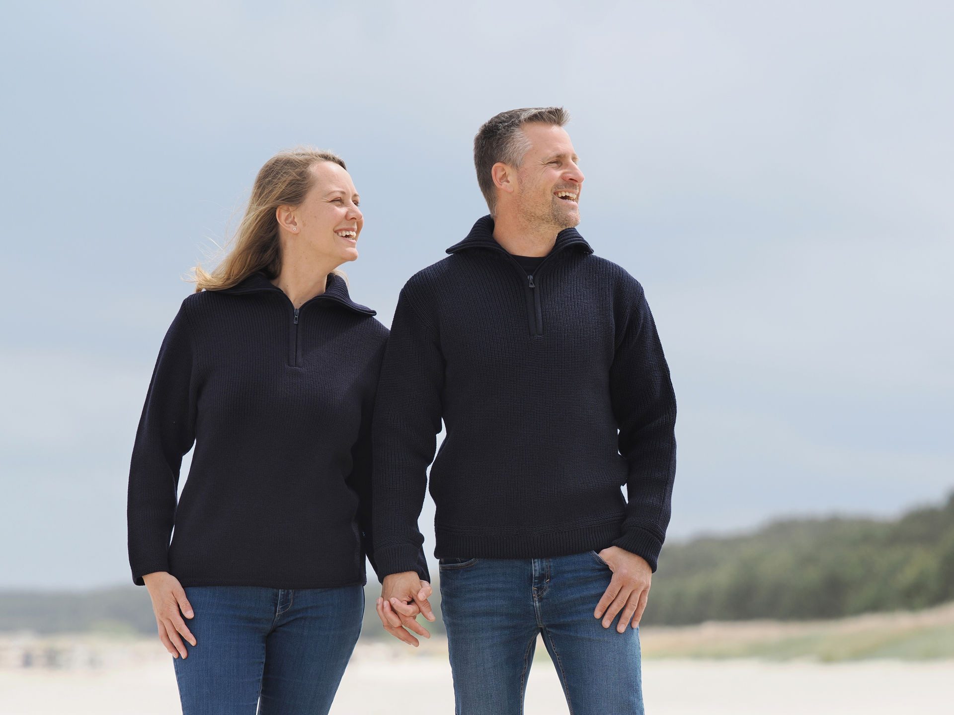Blauer Peter Troyer für Damen aus Merino mit Reißverschluß