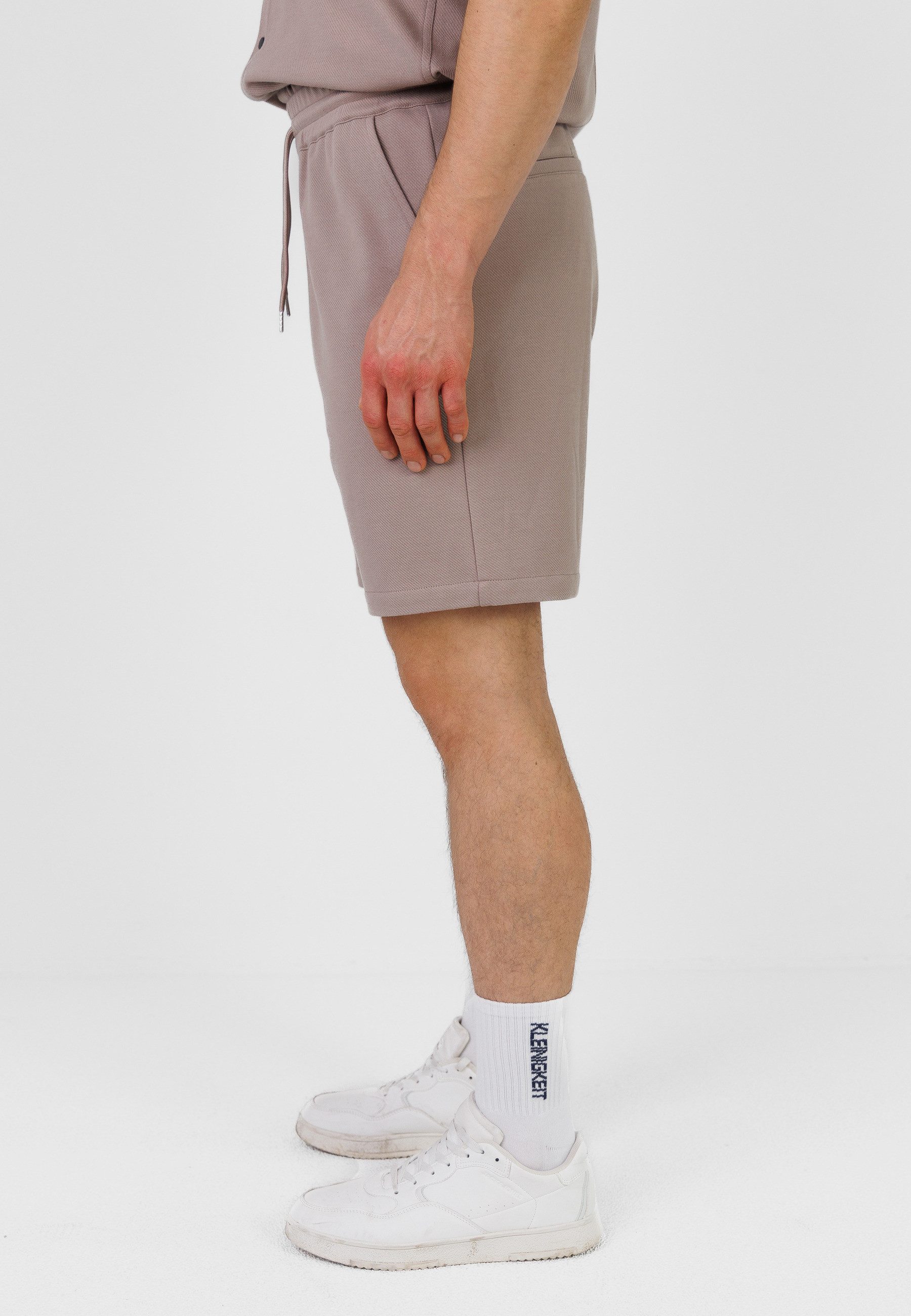 Kleinigkeit Shorts Kleinigkeit Relaxel Schulz Shorts (1-tlg)