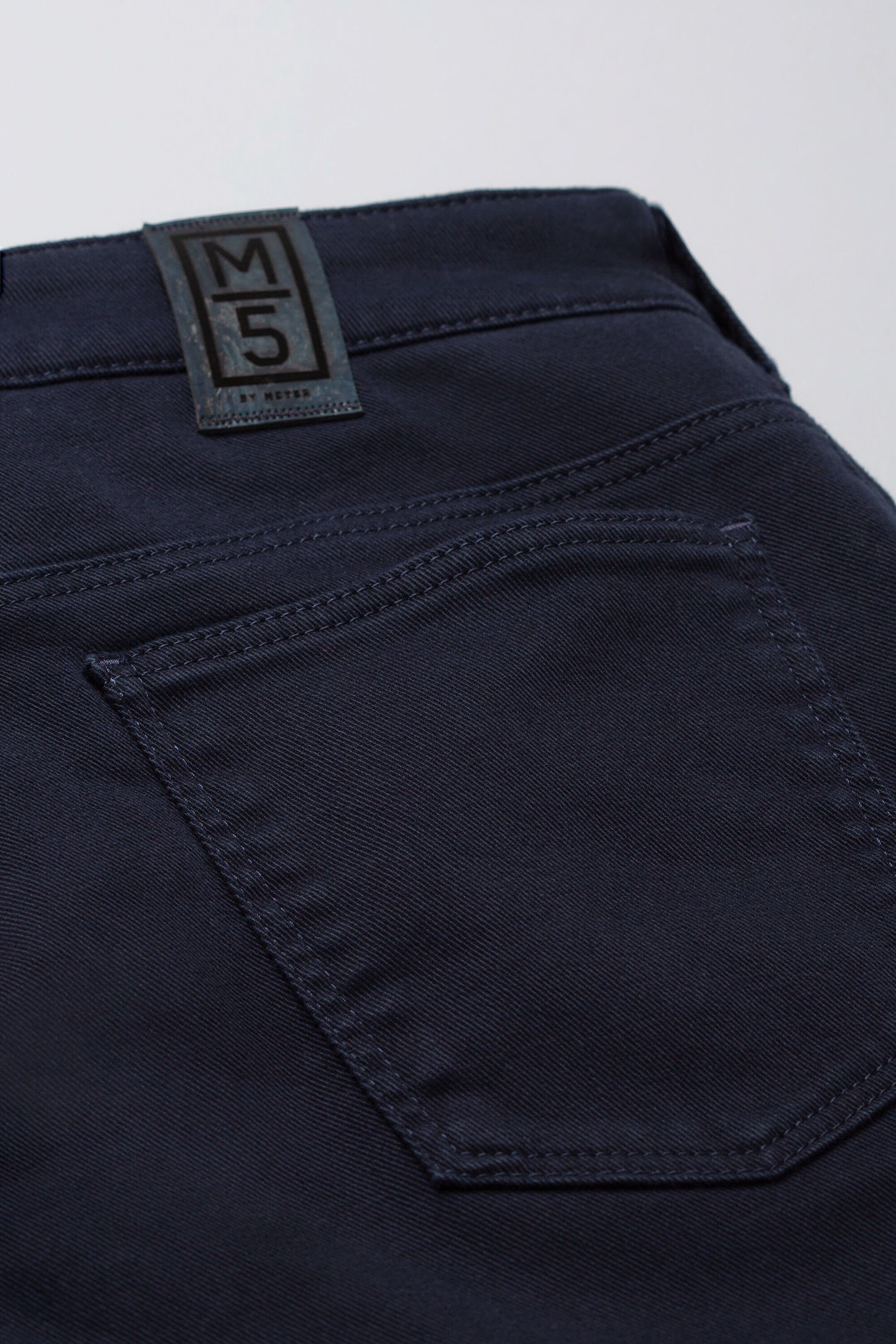 Design im unifarbenem MEYER 5-Pocket-Jeans marine