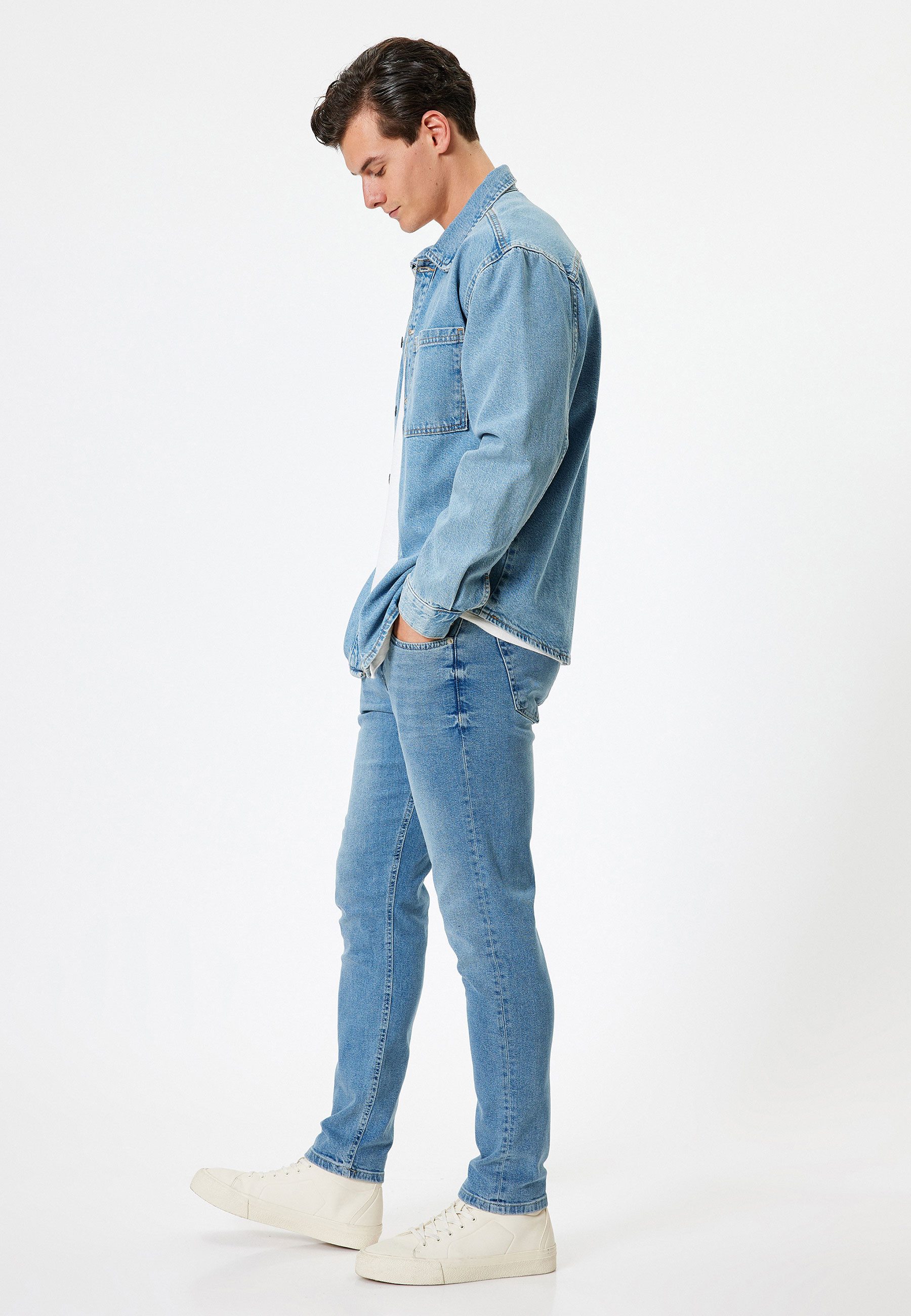 Slim-fit-Jeans Normale Leibhöhe Slim